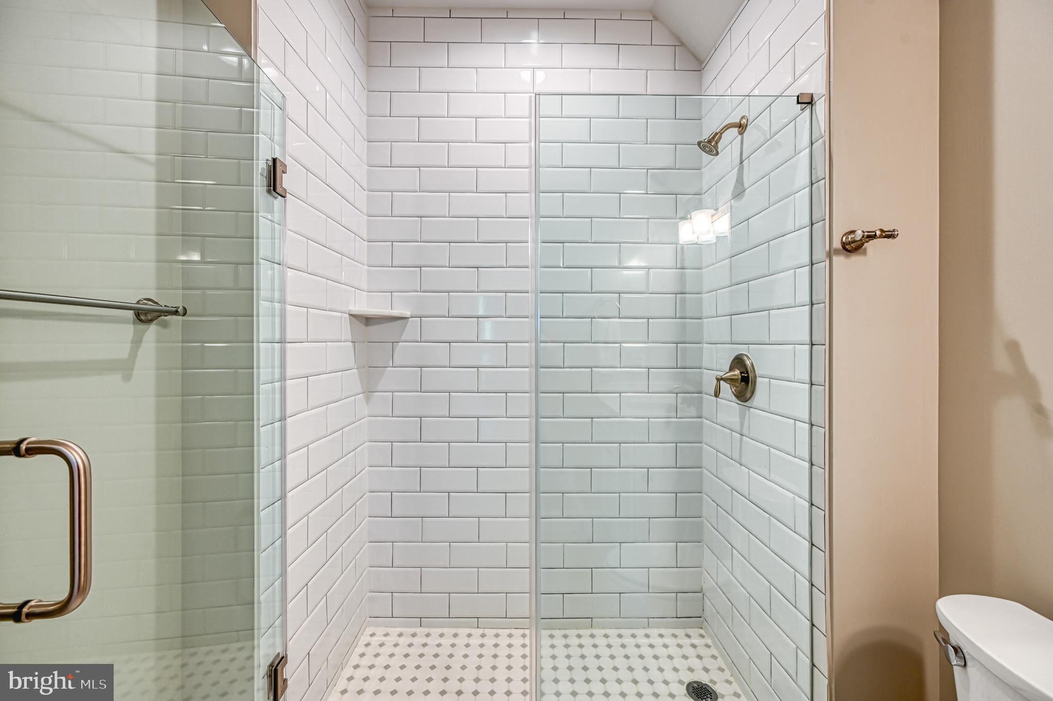 THE WATERS AT LAKE ANNA - Residential