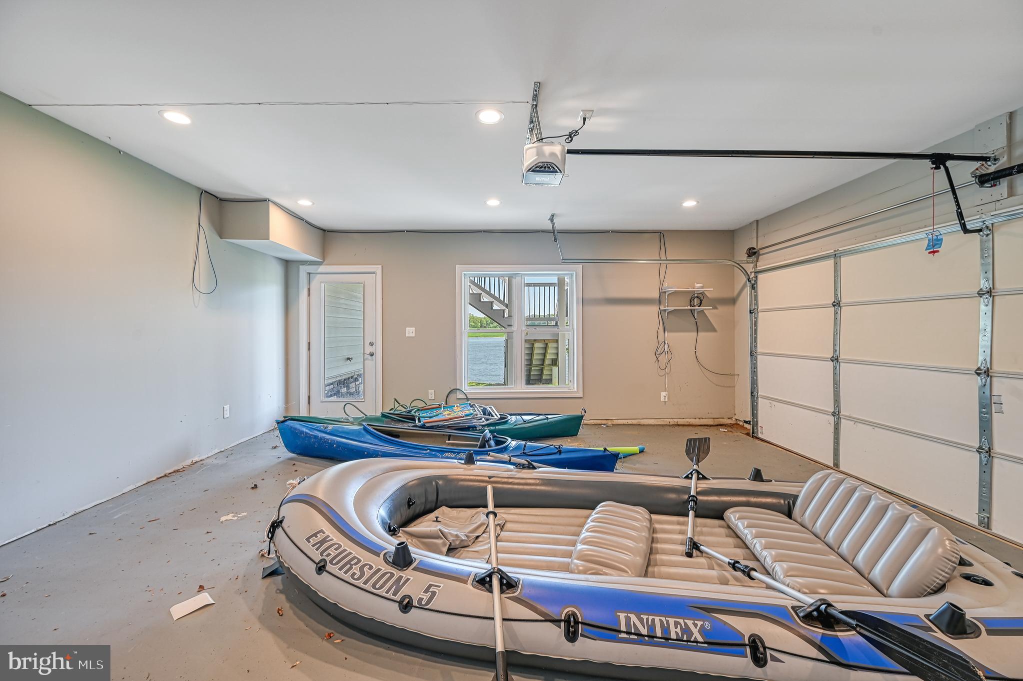 THE WATERS AT LAKE ANNA - Residential