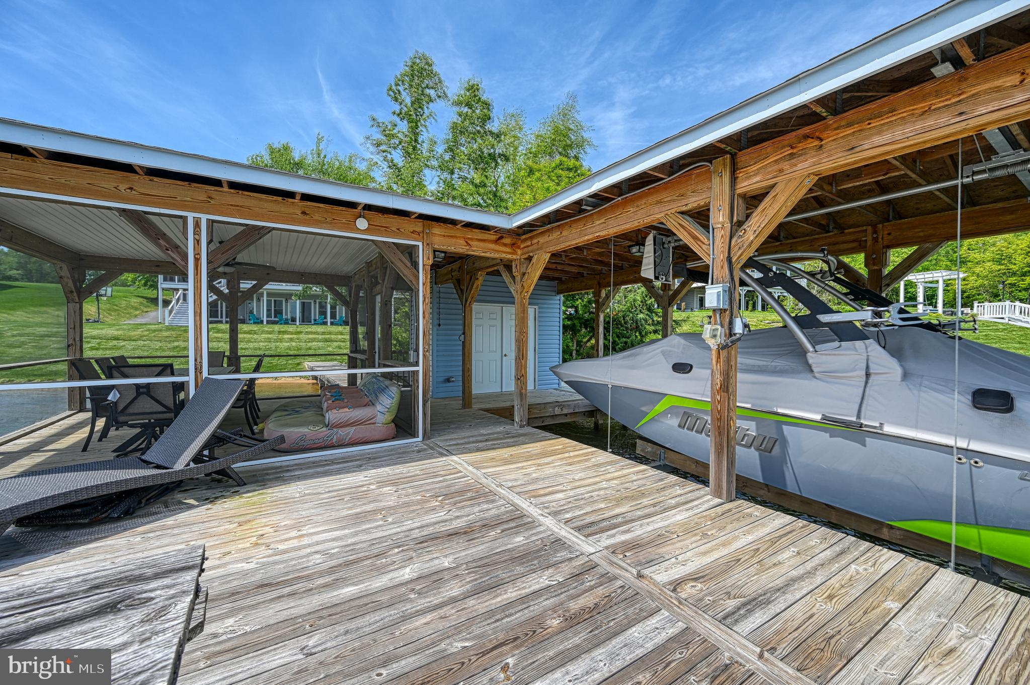 THE WATERS AT LAKE ANNA - Residential