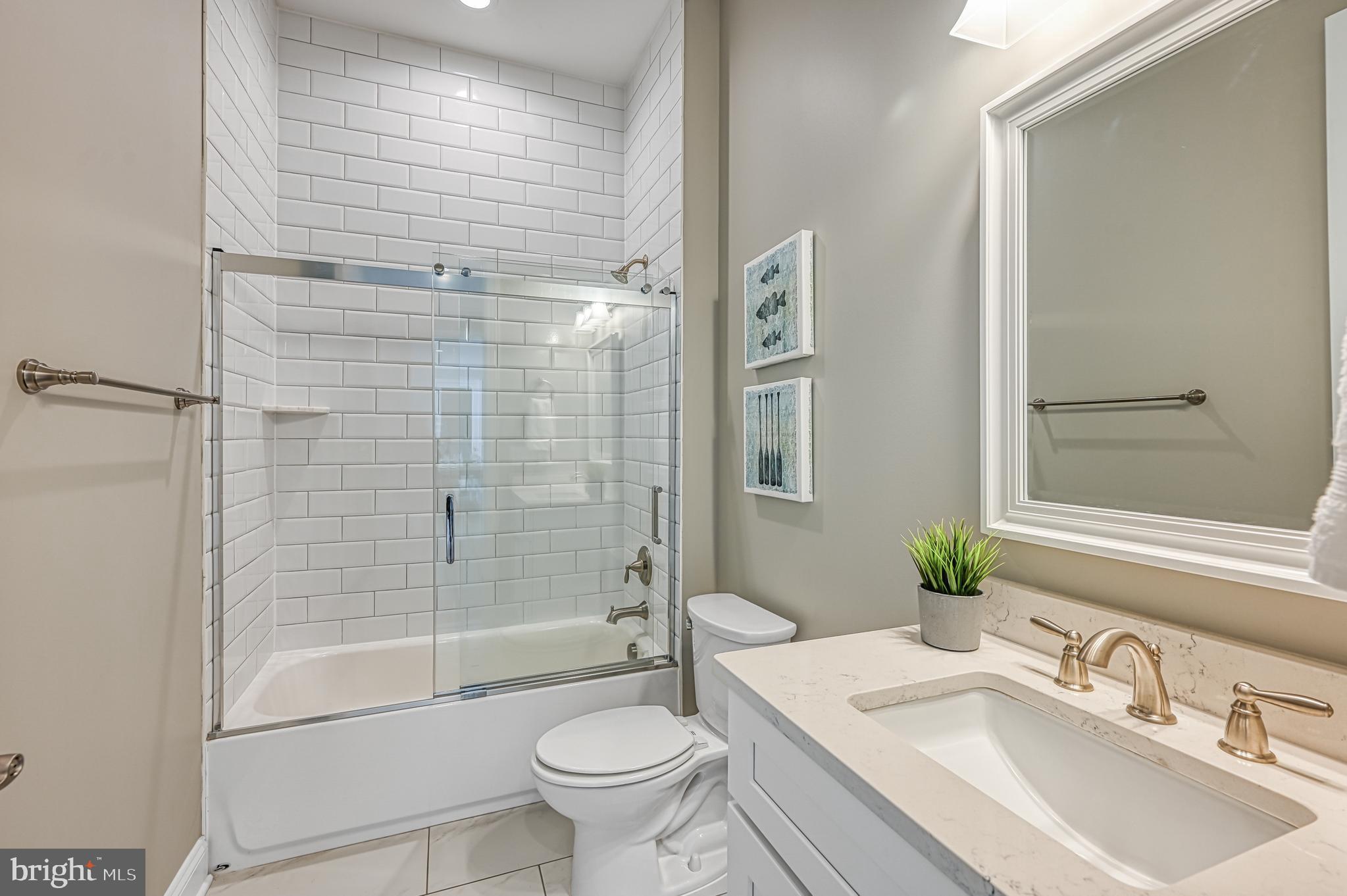 THE WATERS AT LAKE ANNA - Residential