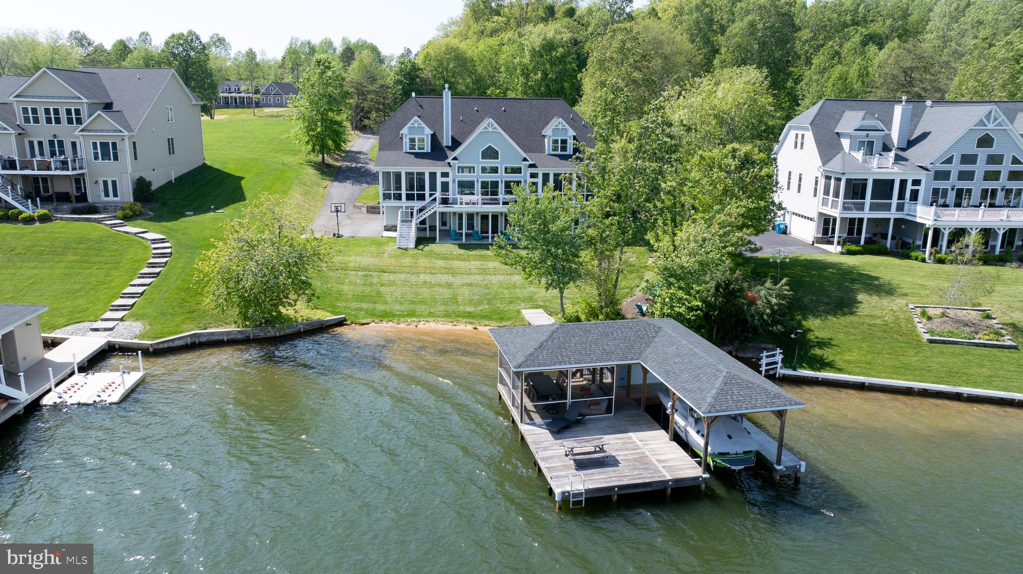 THE WATERS AT LAKE ANNA - Residential