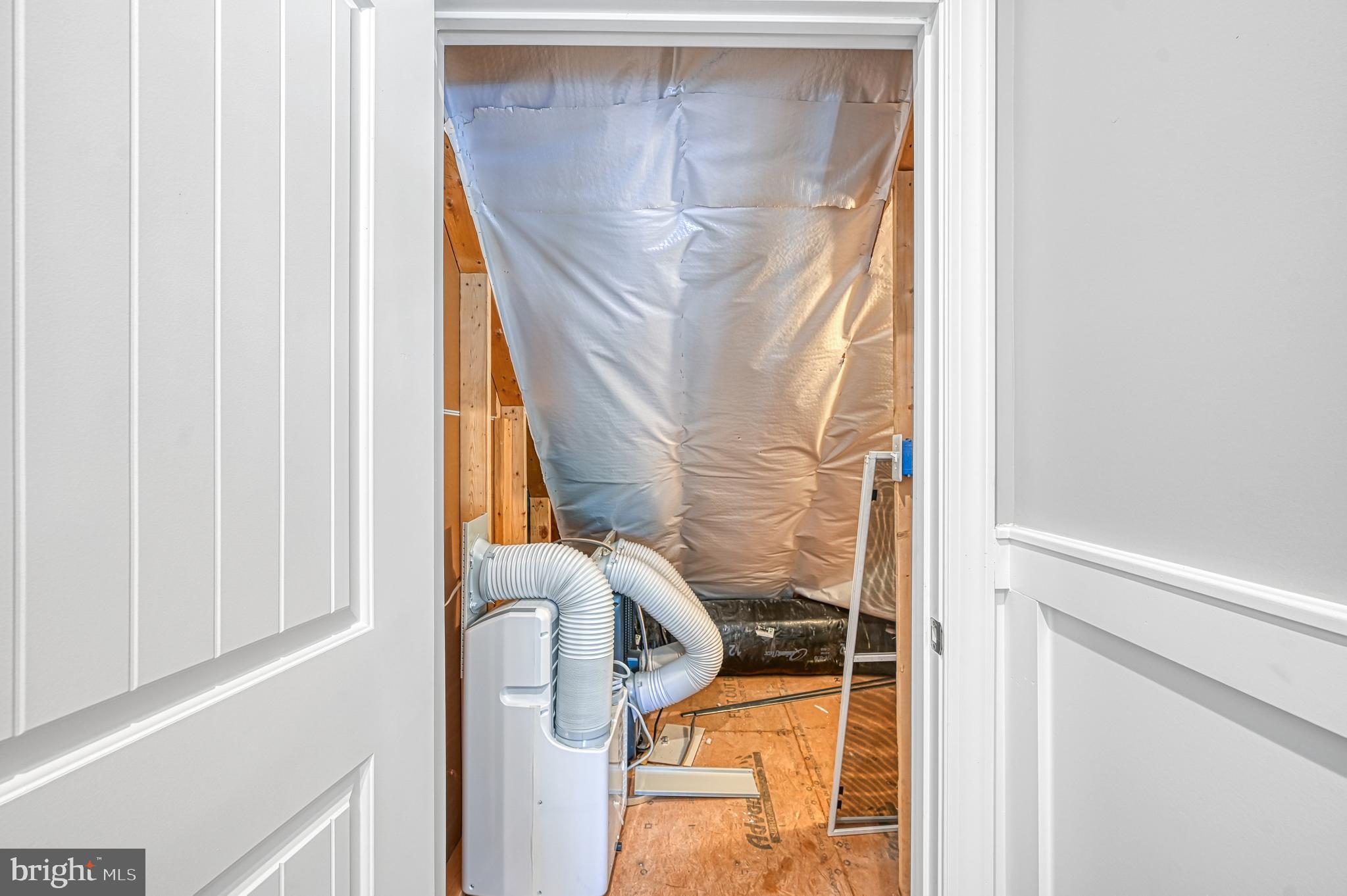 THE WATERS AT LAKE ANNA - Residential