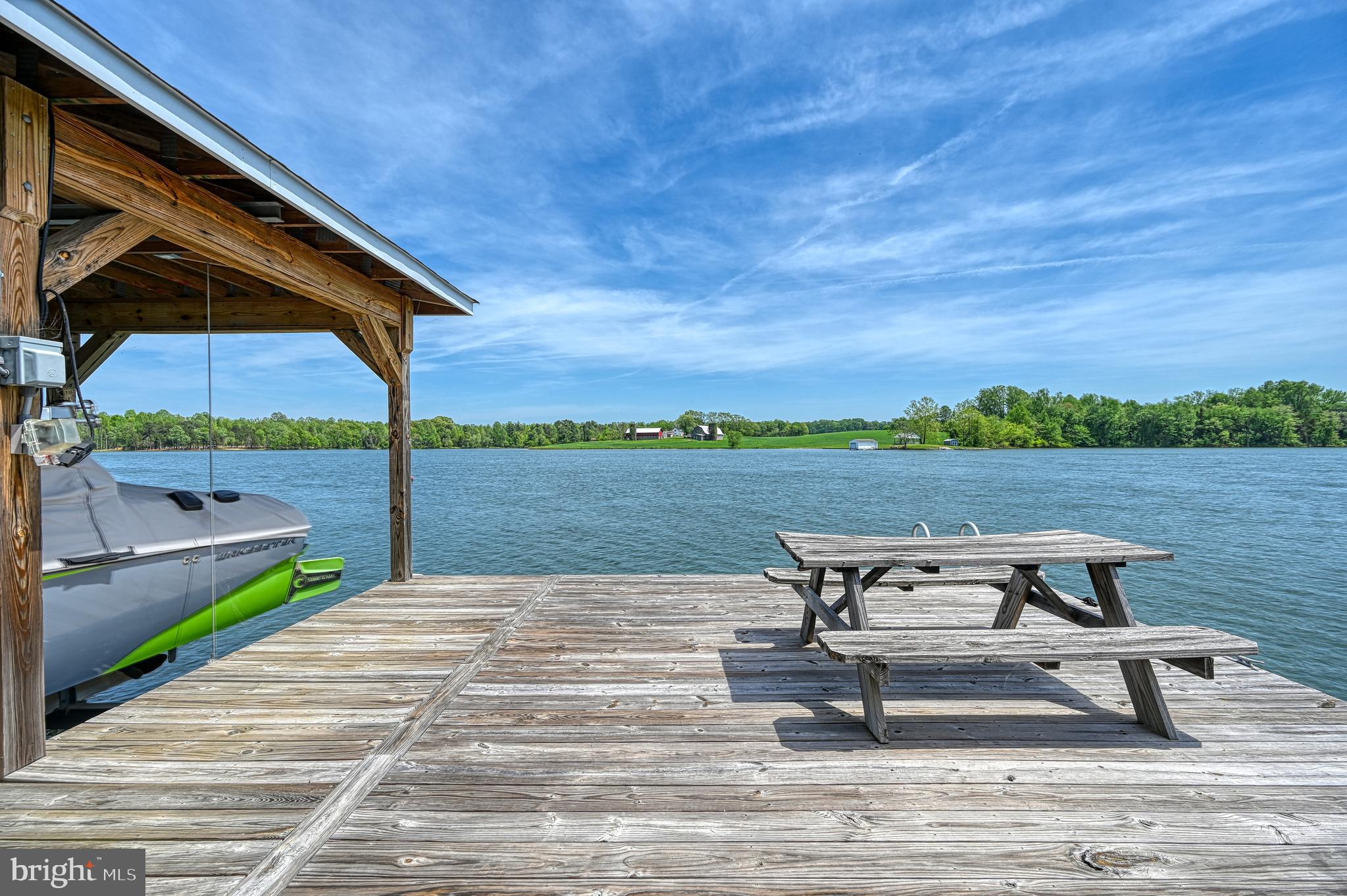 THE WATERS AT LAKE ANNA - Residential