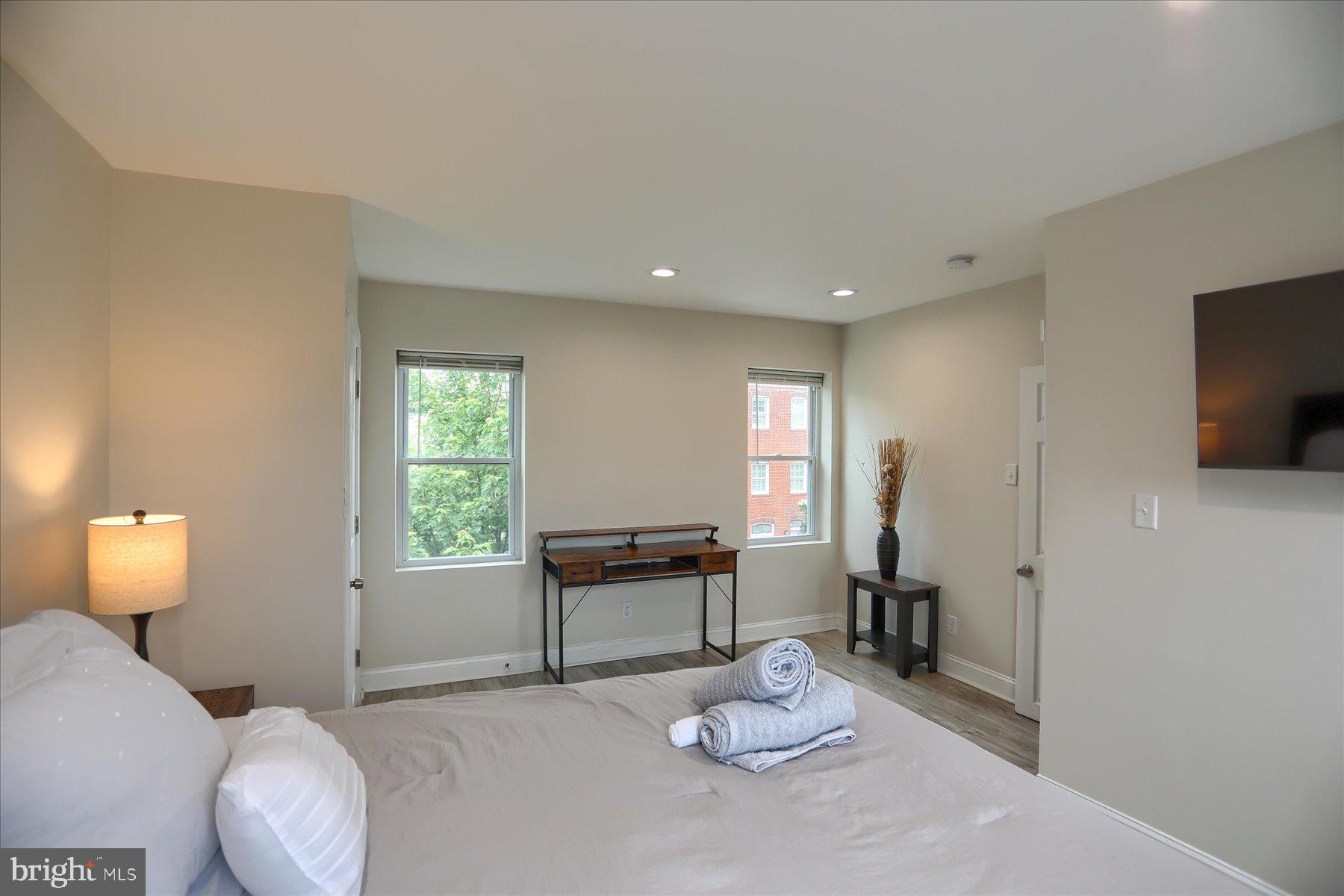 UPPER FELLS POINT - Residential