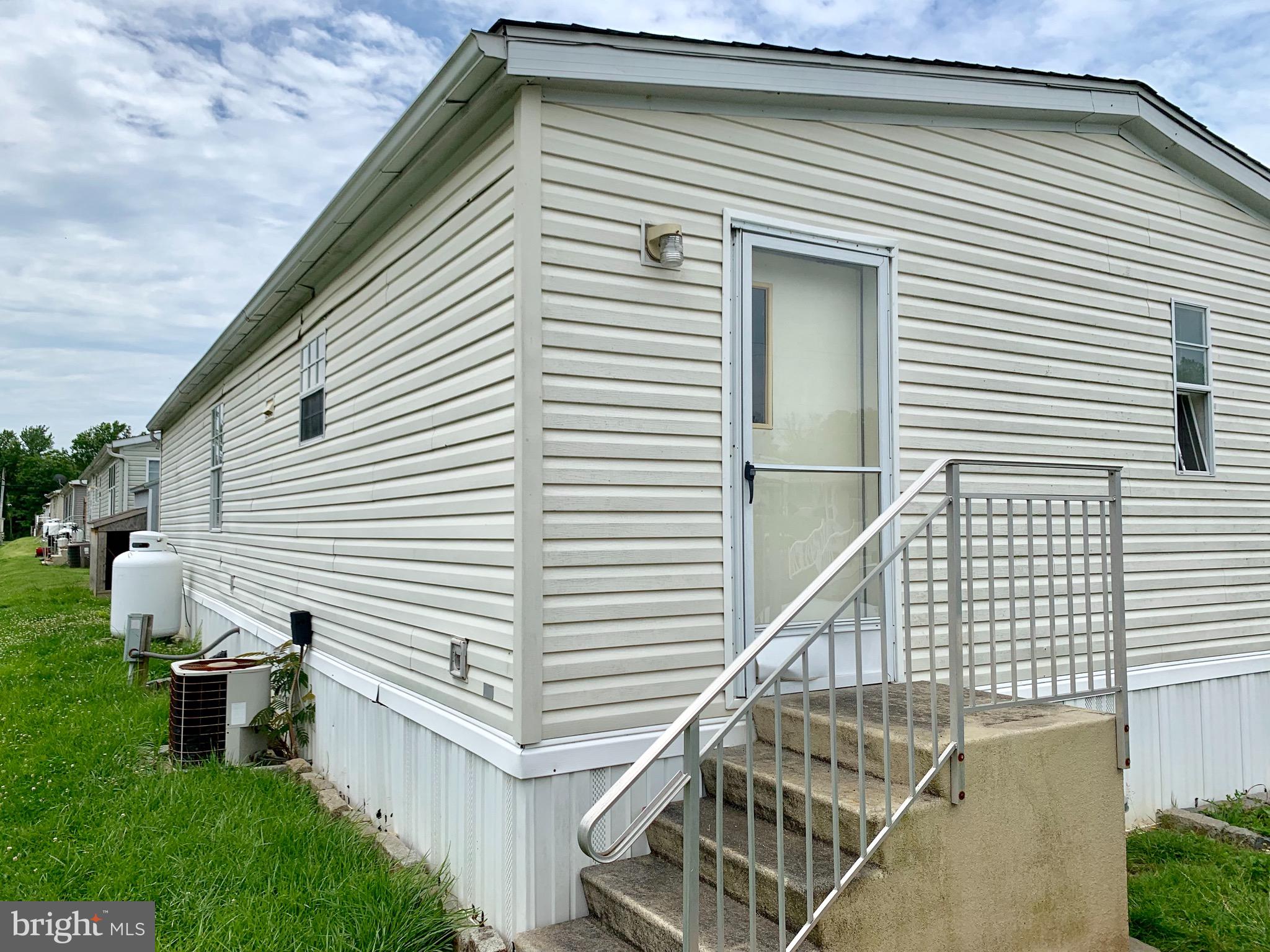 PENN VALLEY MHP - Residential
