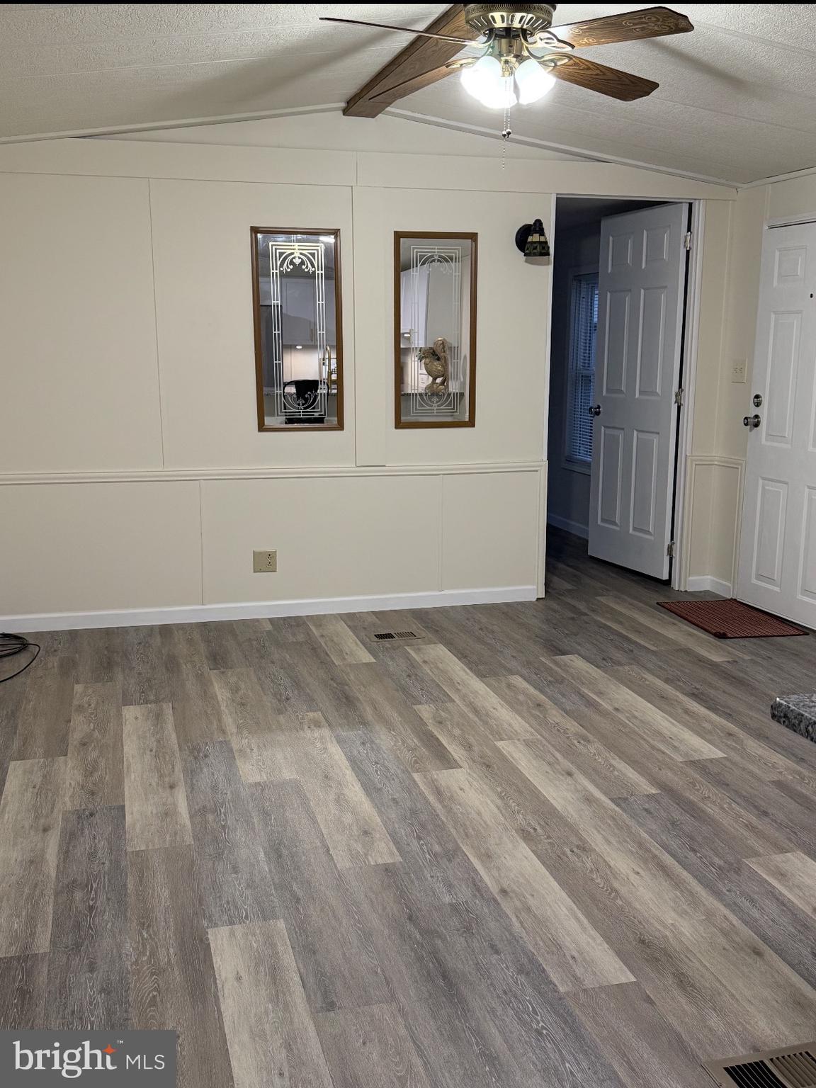 SHADY REST - Residential