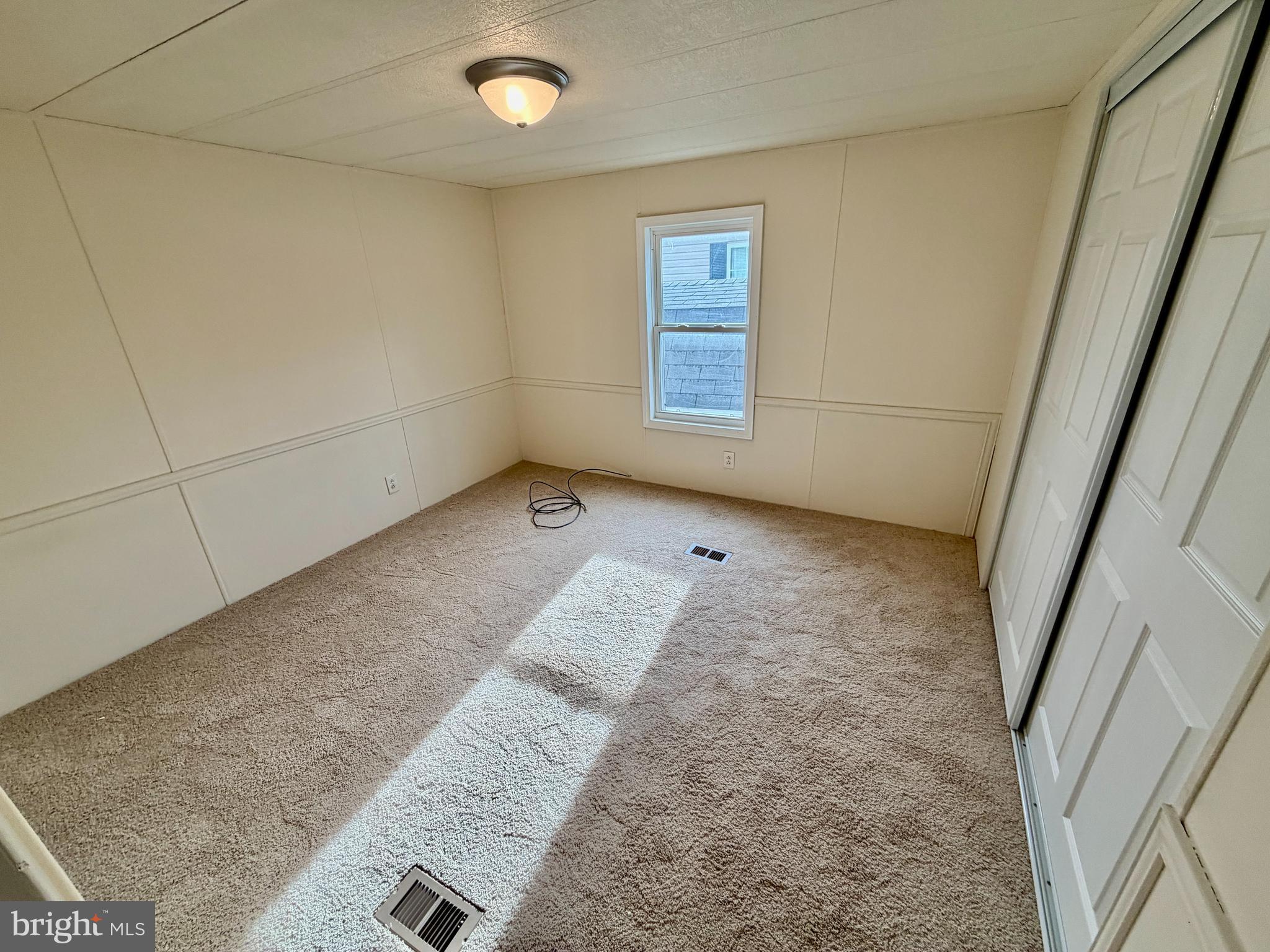 SHADY REST - Residential