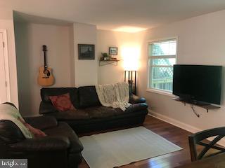 CROFTON MEADOWS - Residential