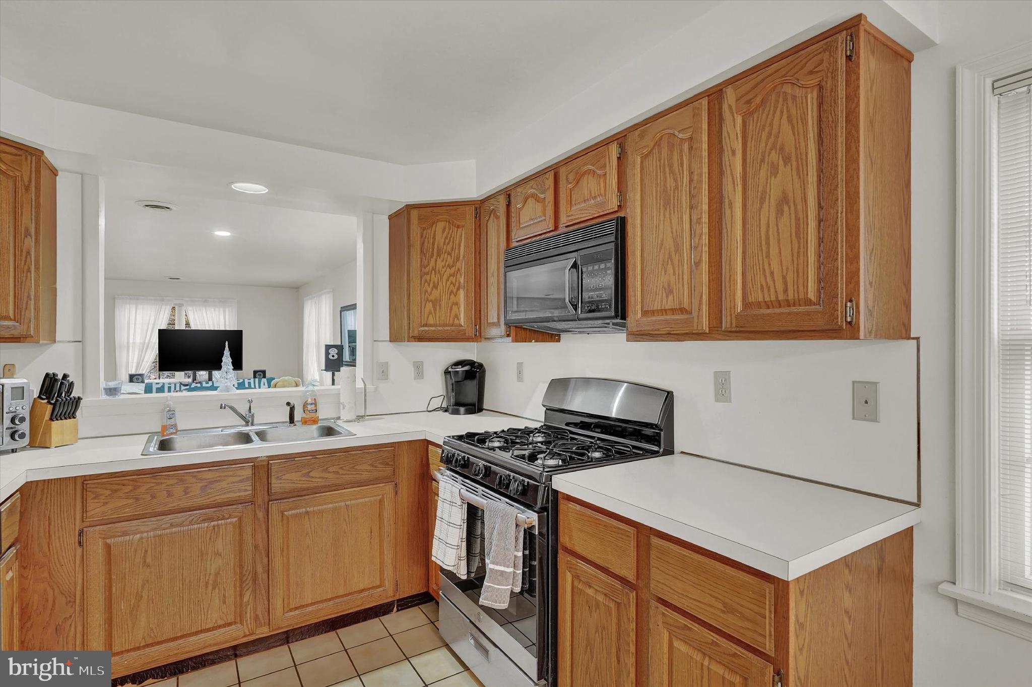 WYNTRE BROOKE CONDOS - Residential