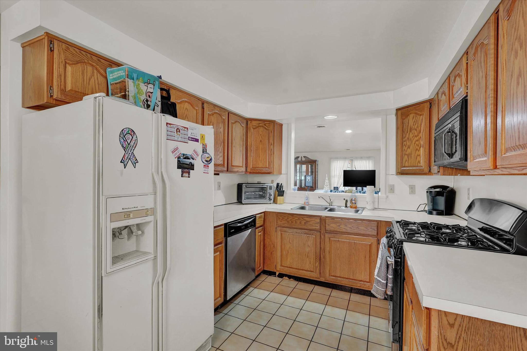 WYNTRE BROOKE CONDOS - Residential