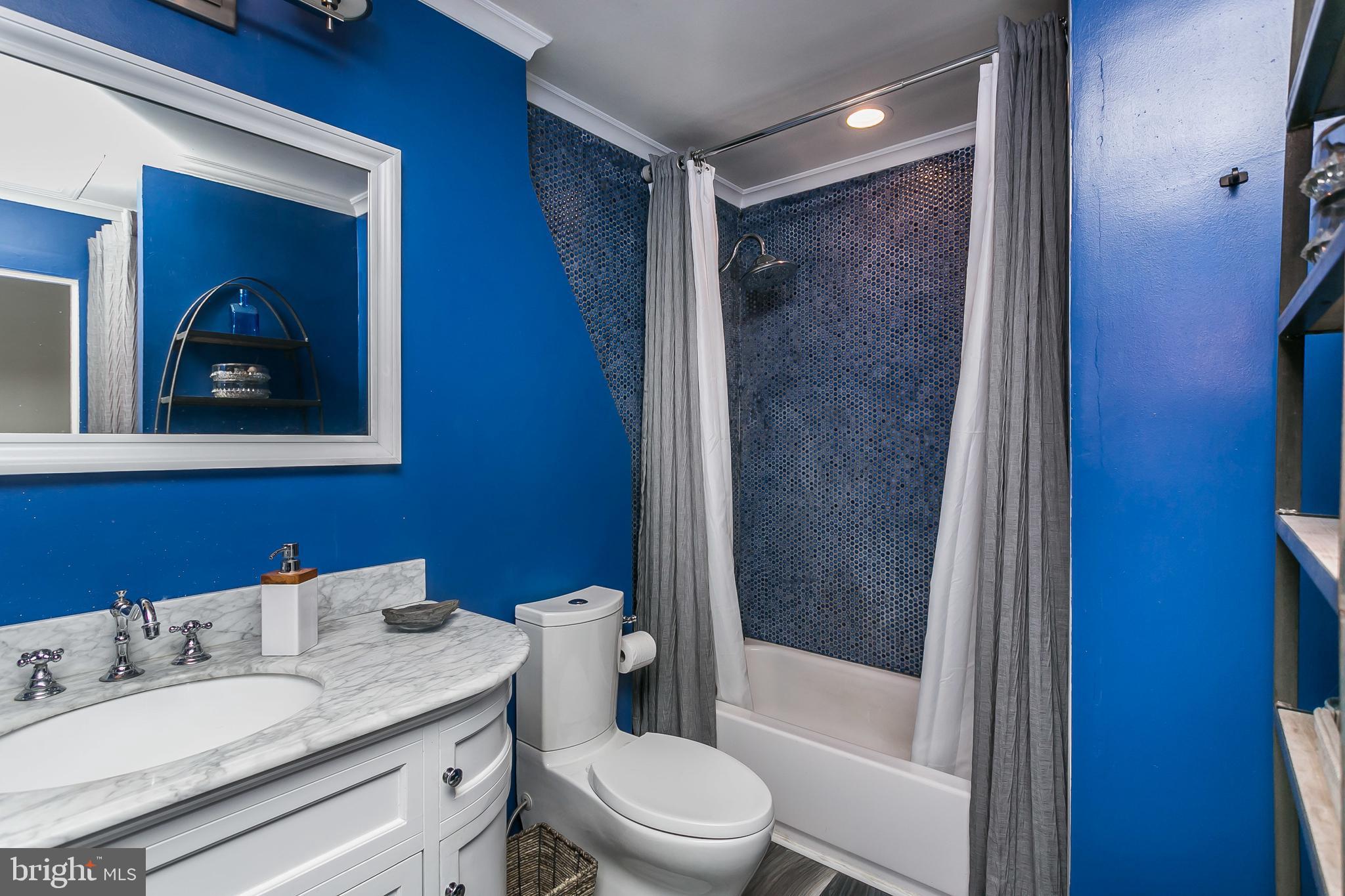 MOUNT VERNON PLACE HISTORIC DISTRICT - Residential Lease