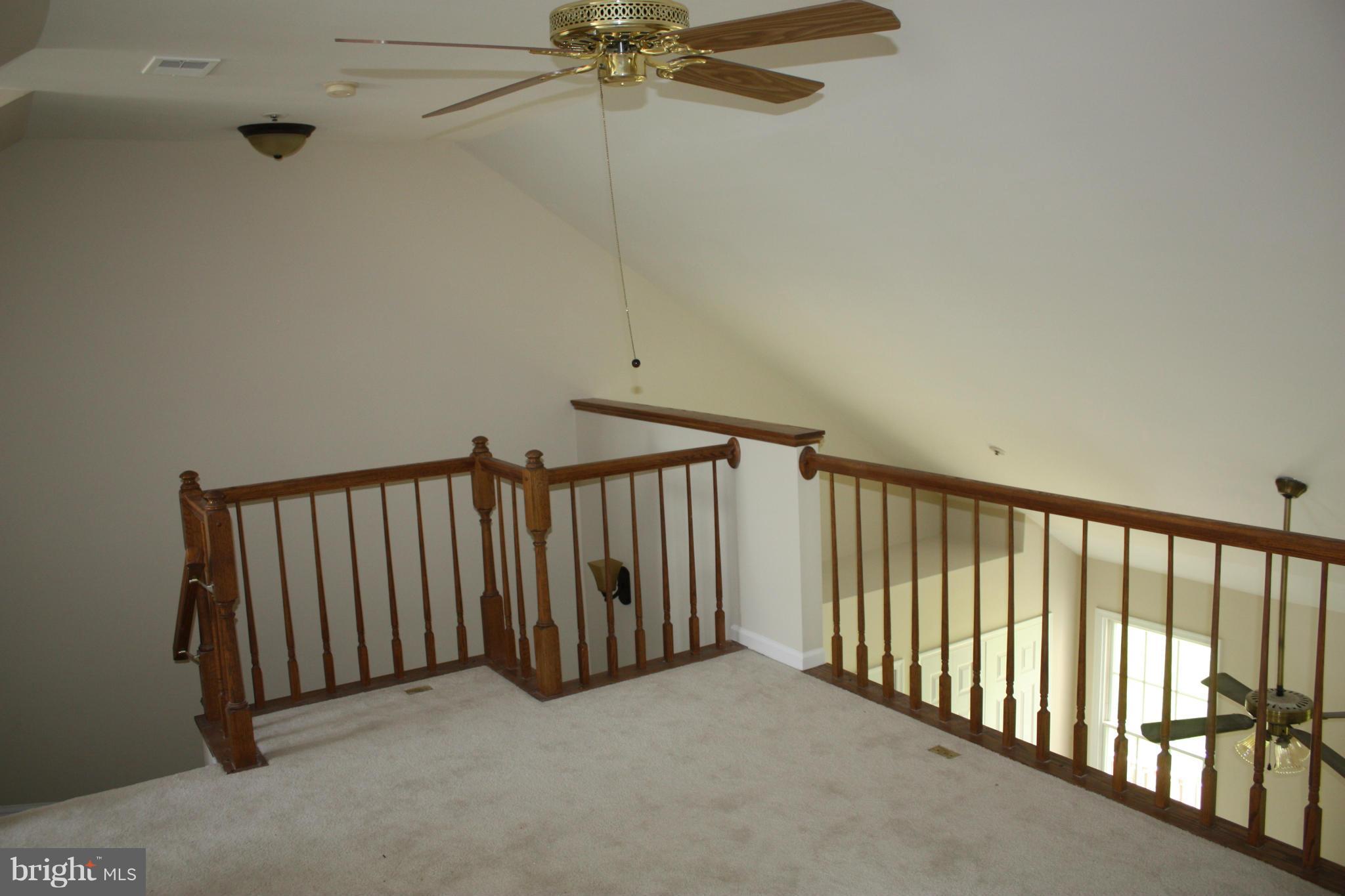 ASHBURN VILLAGE - Residential