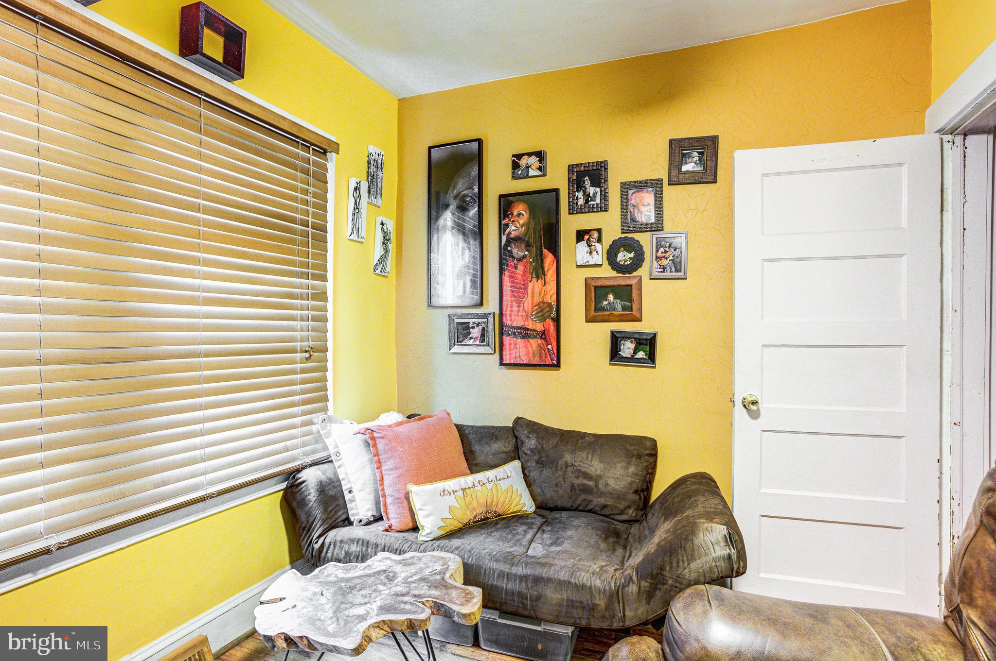 GARDENVILLE - Residential