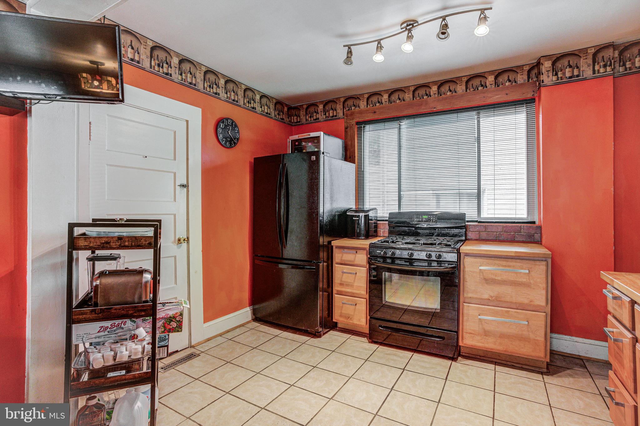 GARDENVILLE - Residential