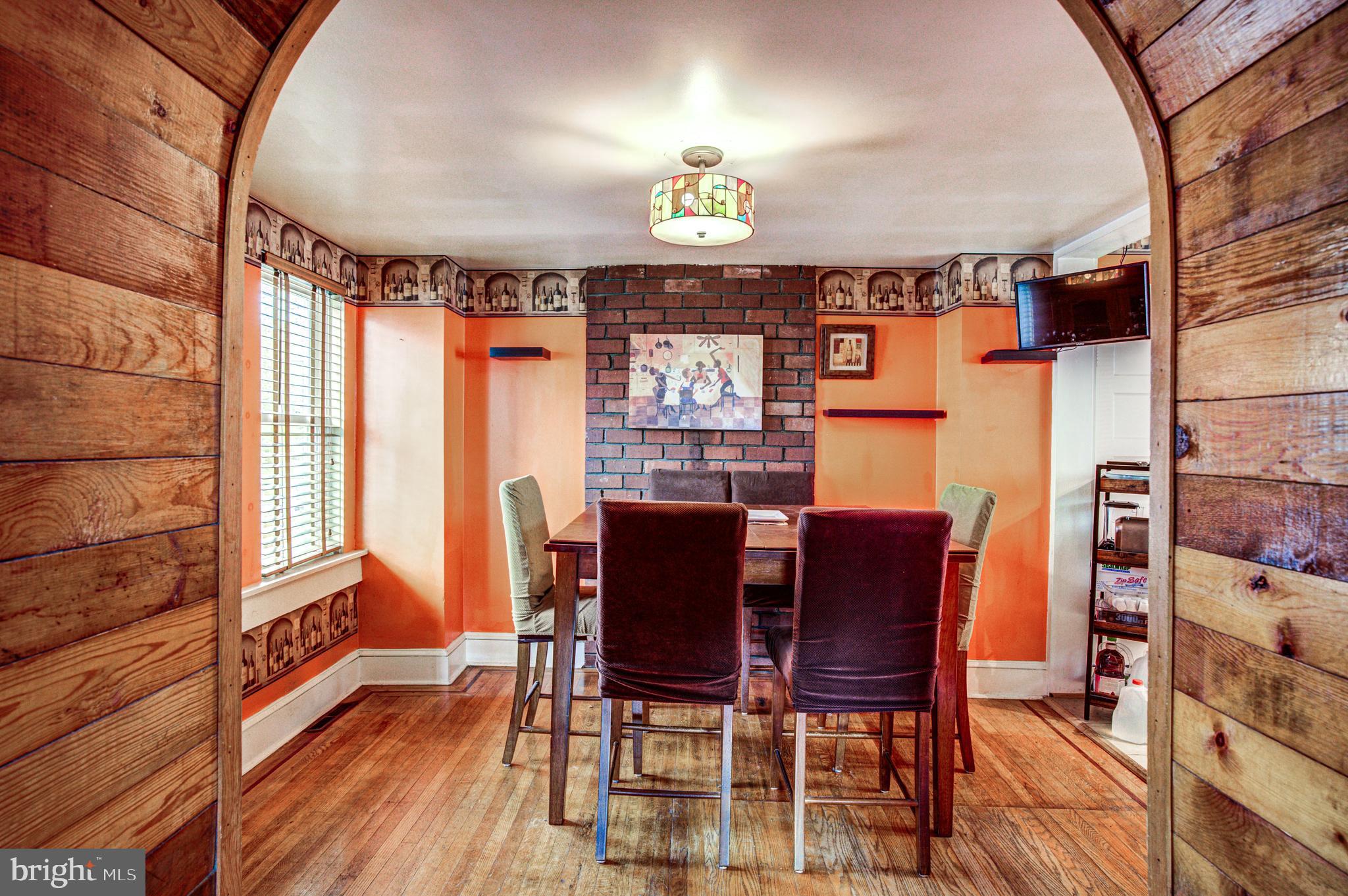 GARDENVILLE - Residential