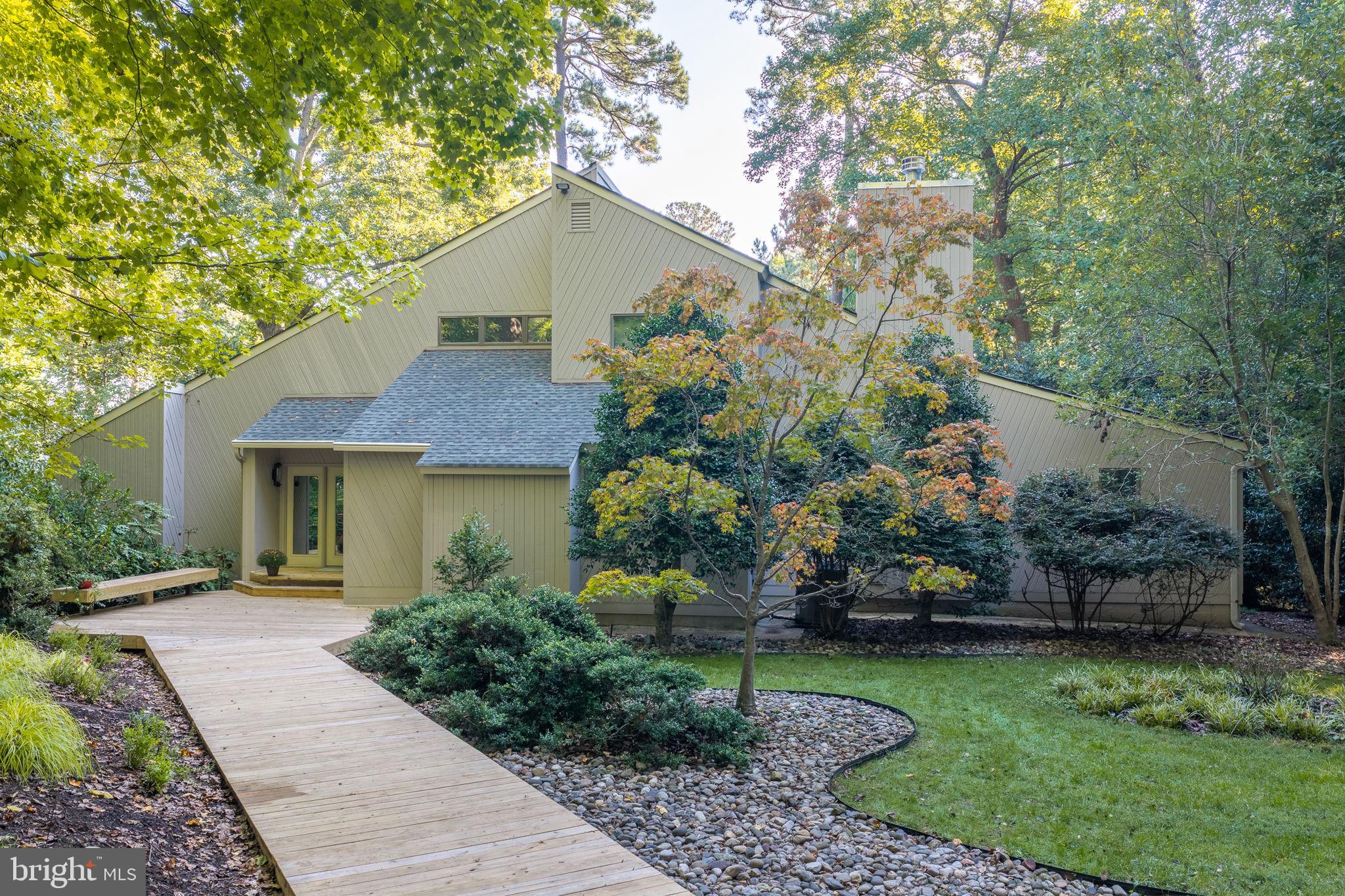 444 MARINA LANE