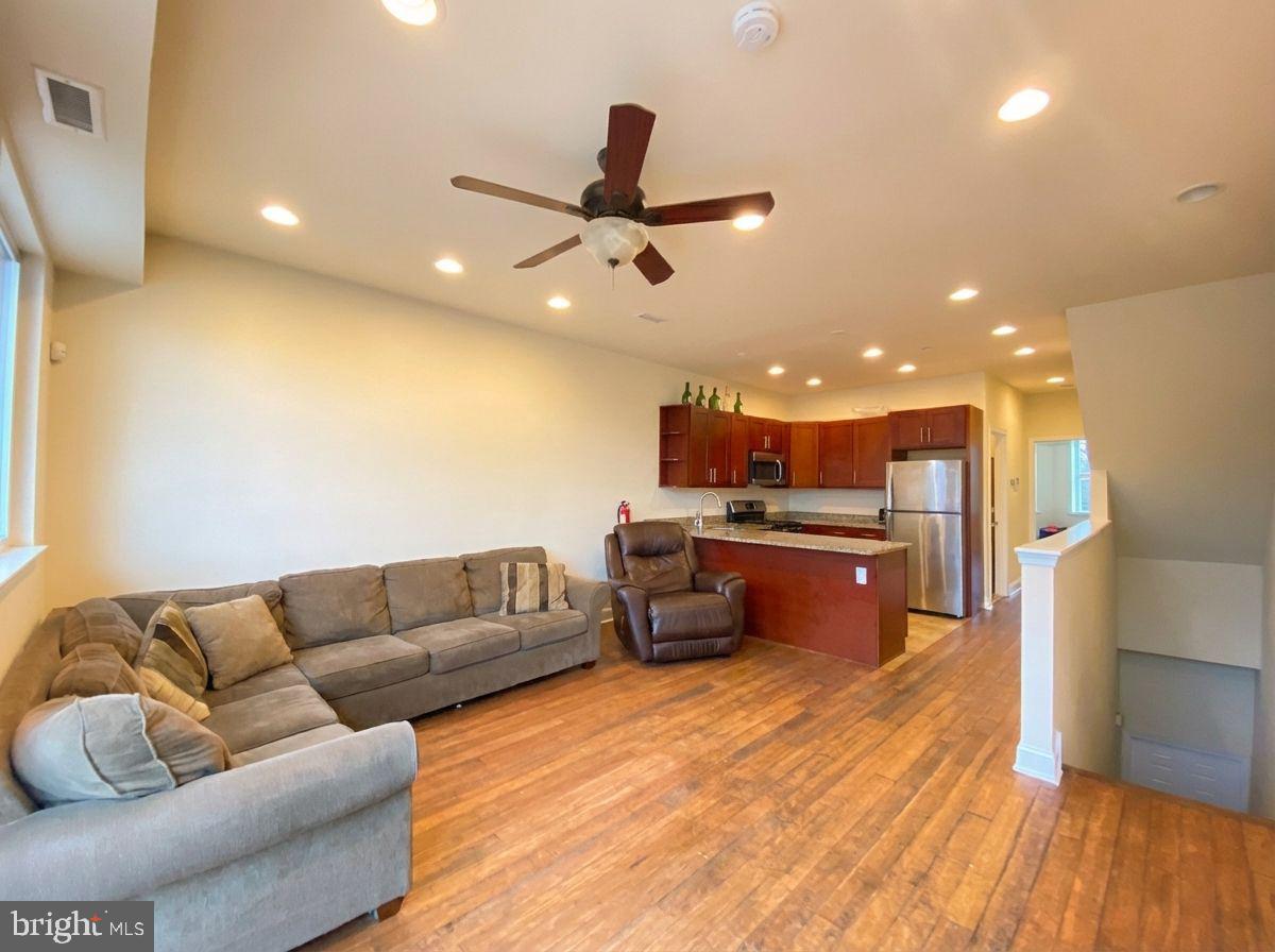 2028 N 18TH STREET 2