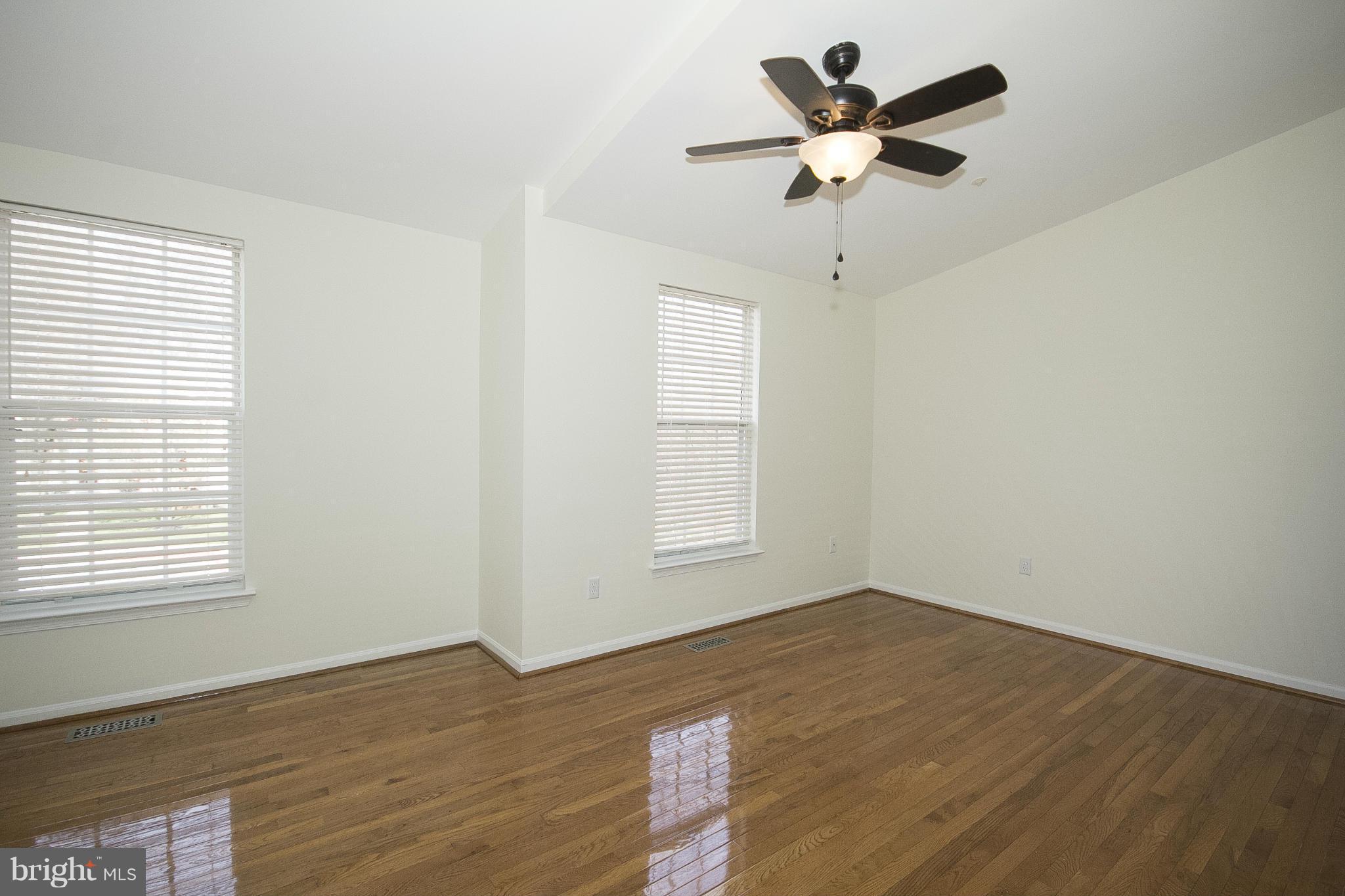 SAVAGE MEADOWS - Residential