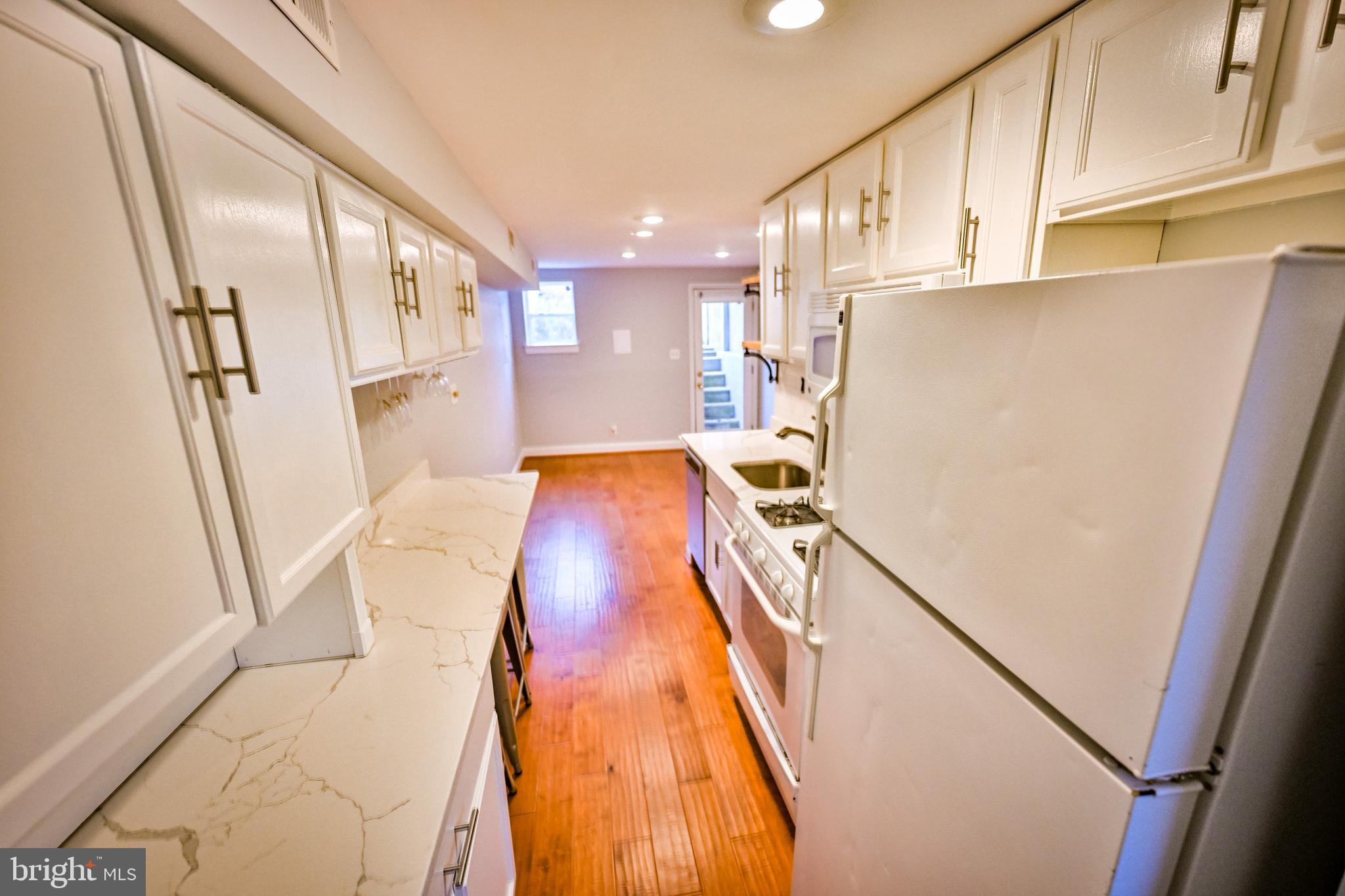 SOUTH BALTIMORE - Residential