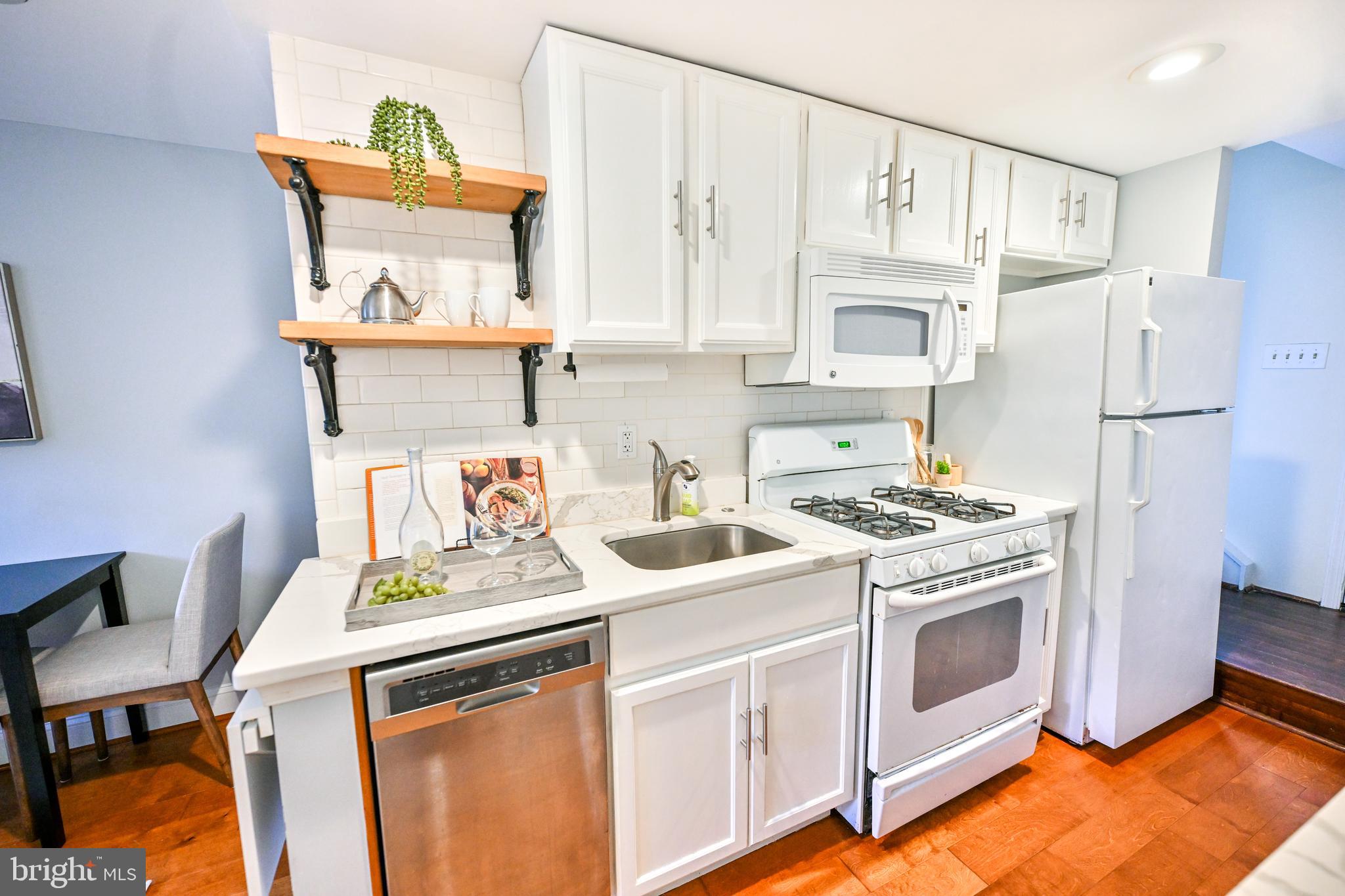 SOUTH BALTIMORE - Residential