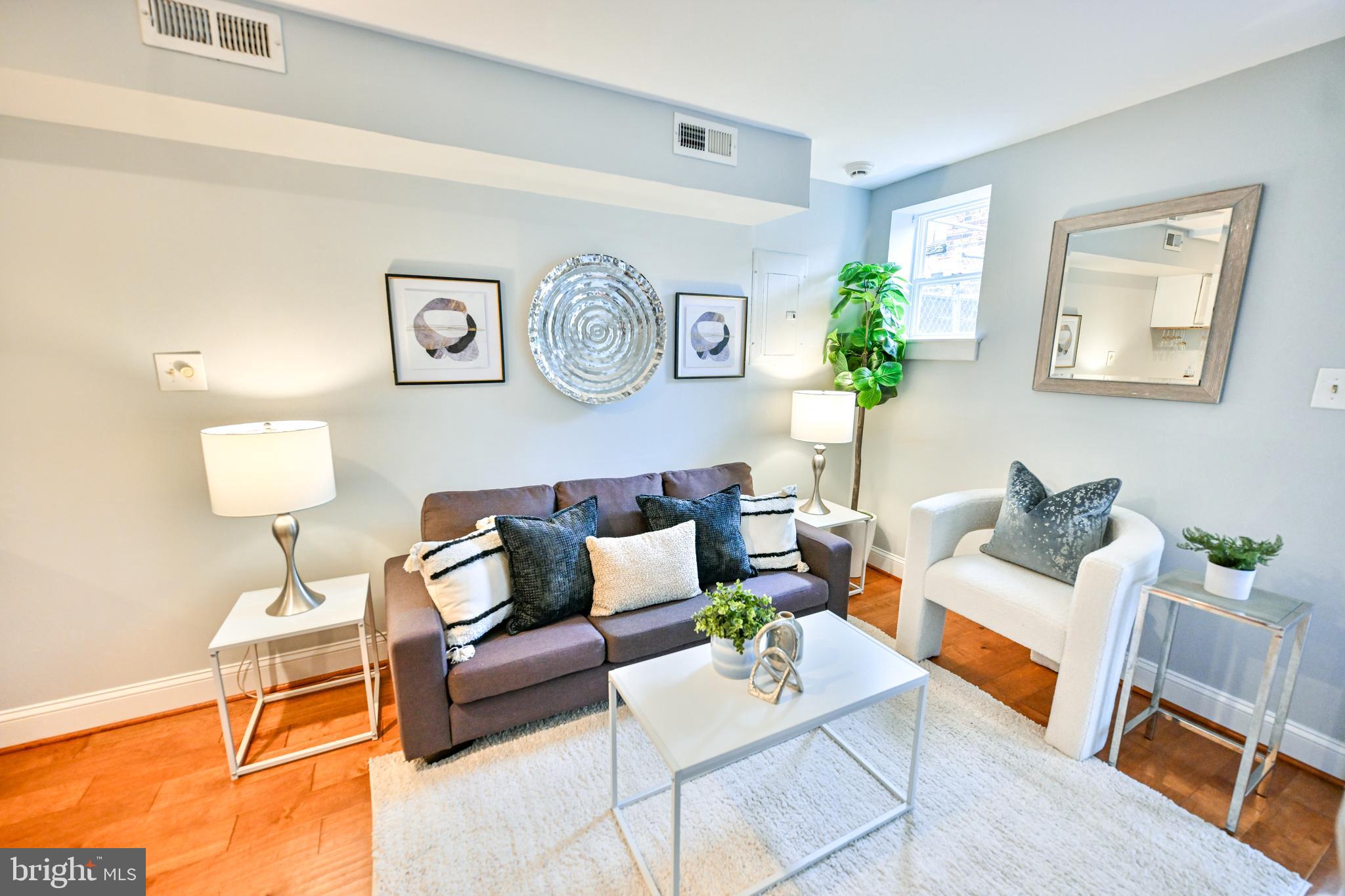 SOUTH BALTIMORE - Residential