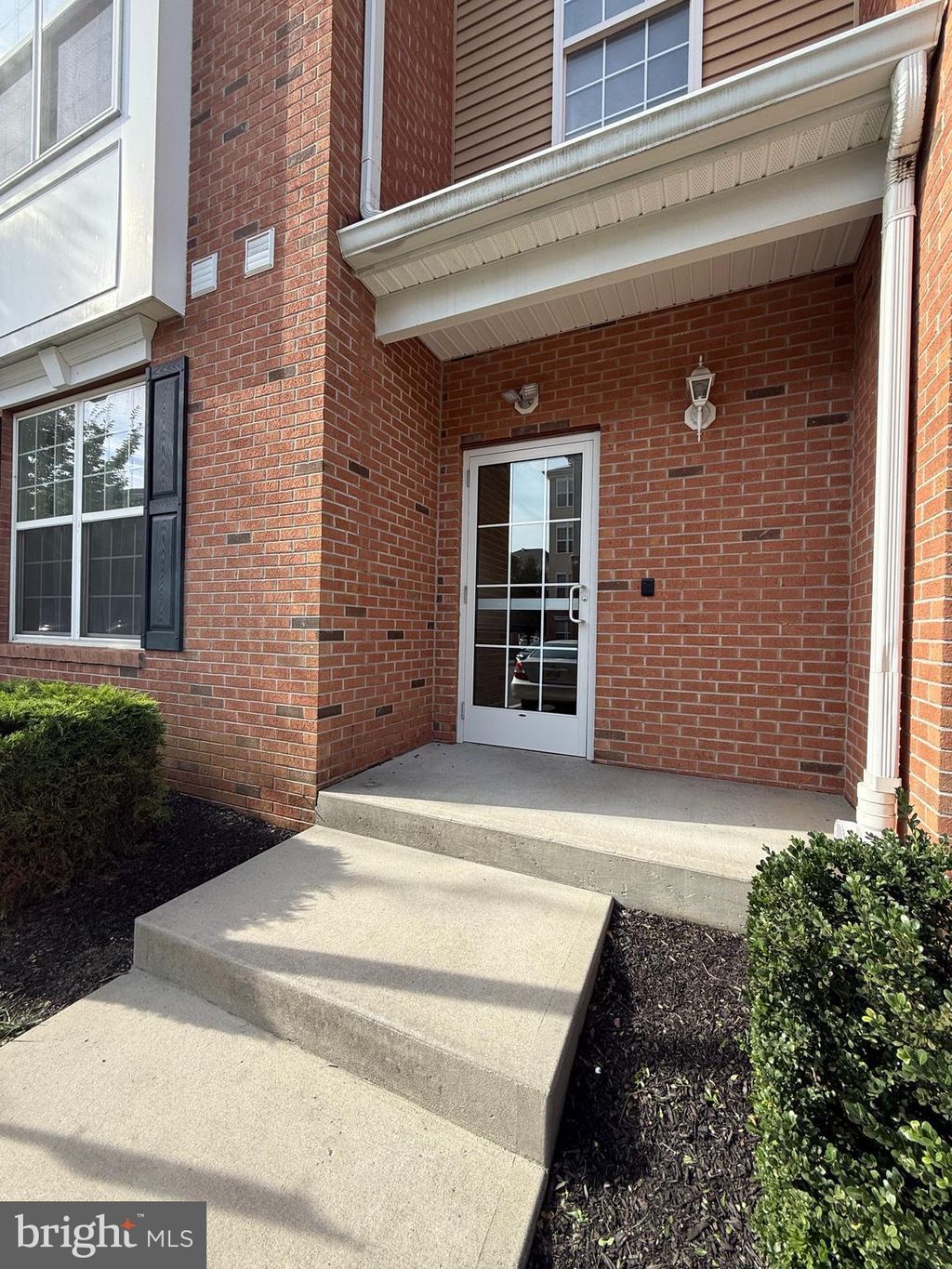 Photo of 1011 Halifax Place, HAMILTON, NJ 08619 (MLS # NJME2065756)