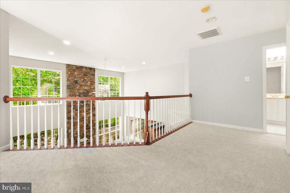 SENECA CROSSING - Residential