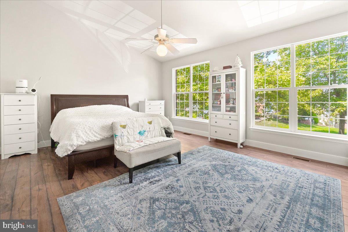 SENECA CROSSING - Residential