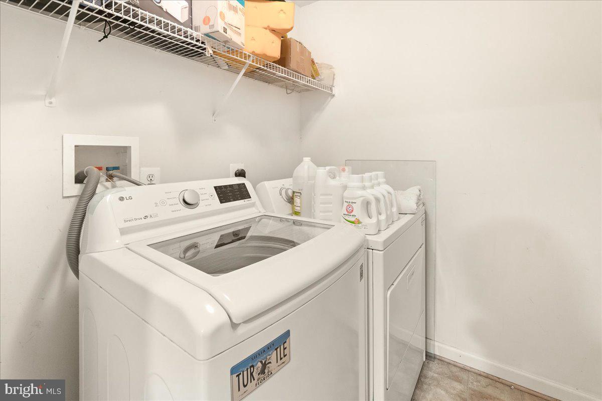 SENECA CROSSING - Residential