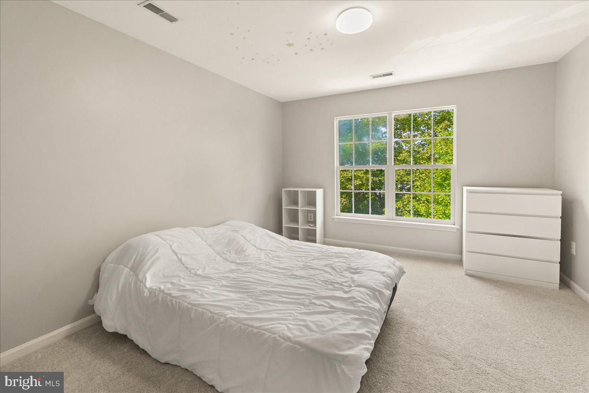 SENECA CROSSING - Residential