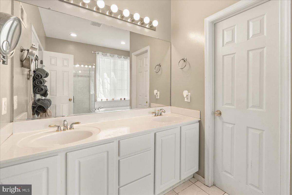 SENECA CROSSING - Residential