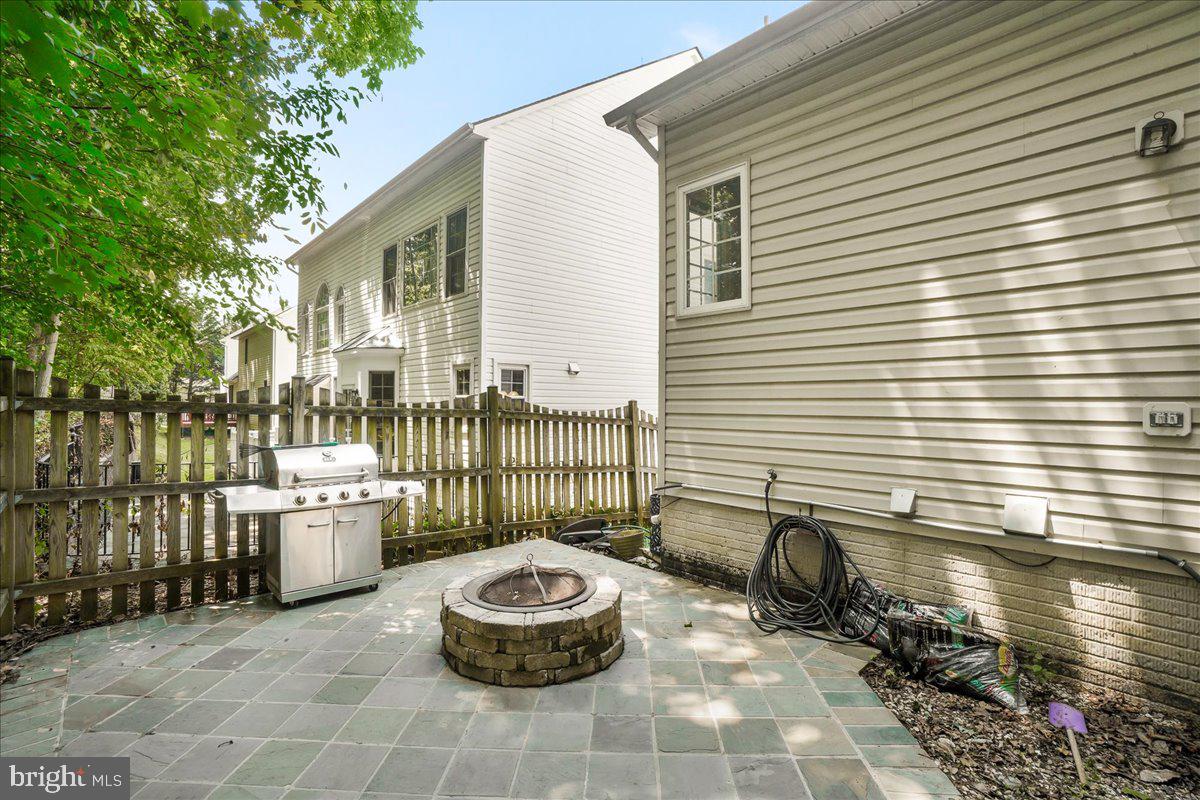 SENECA CROSSING - Residential