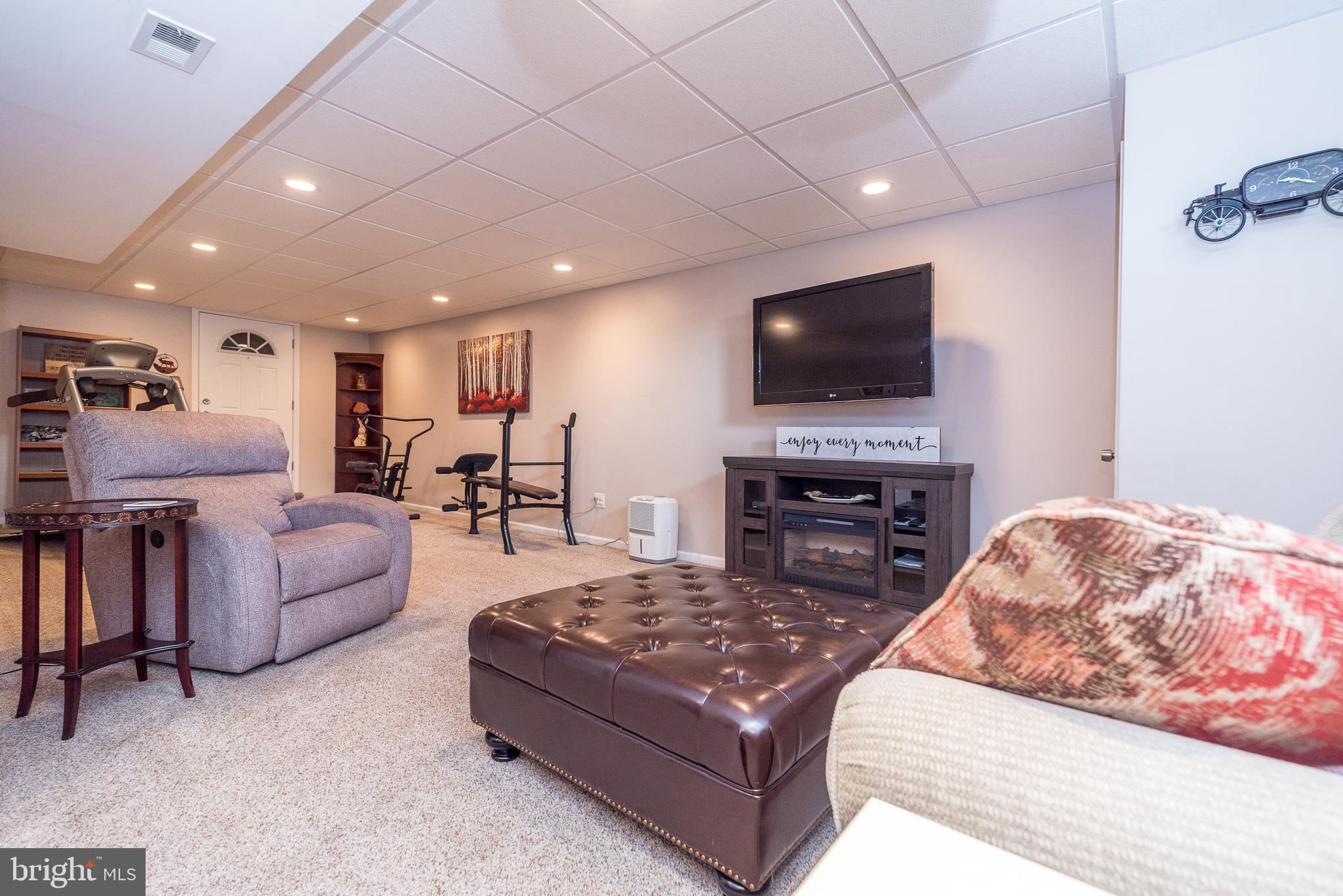 SADDLEBROOK - Residential