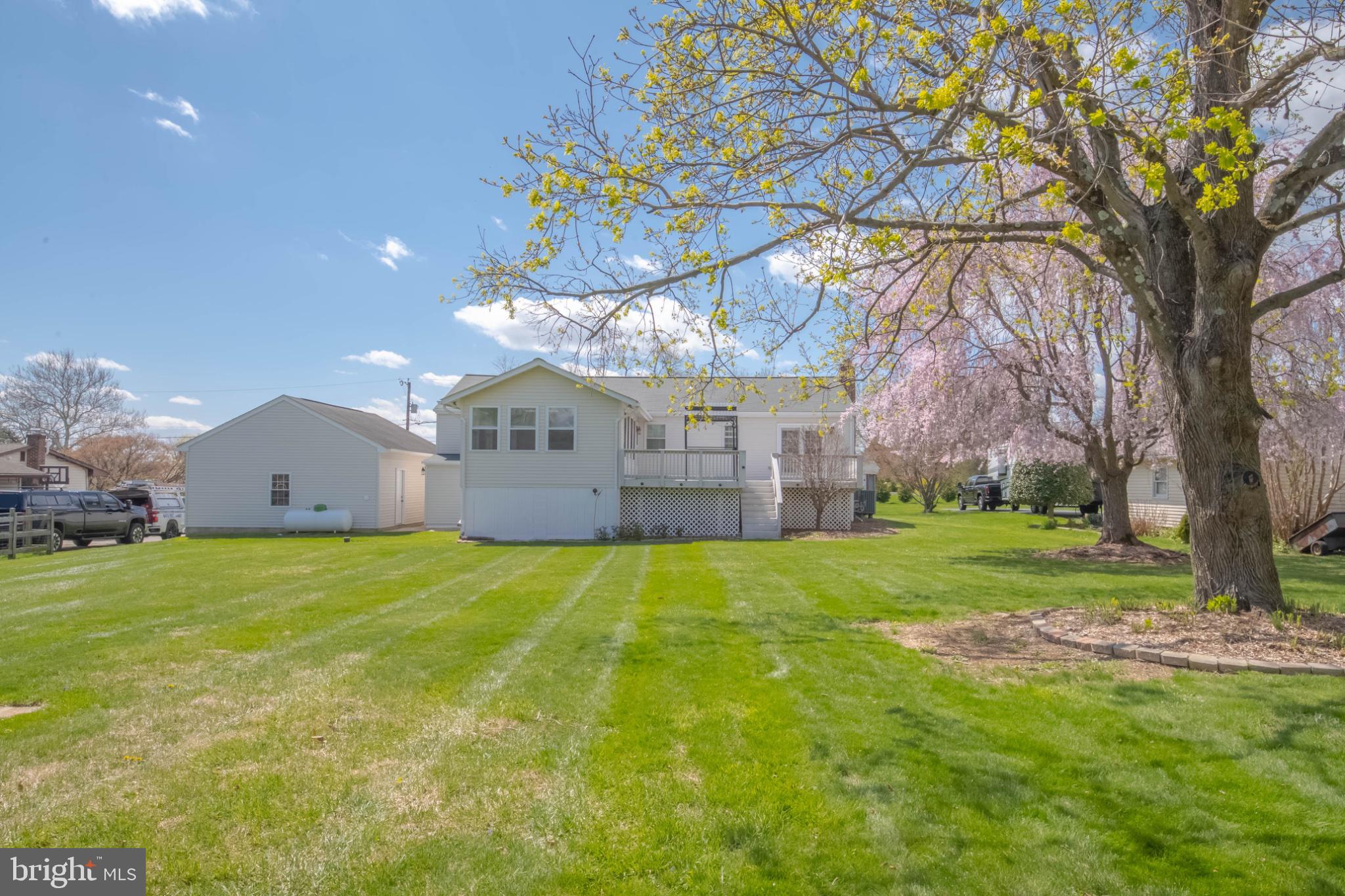 SALEM HEIGHTS - Residential