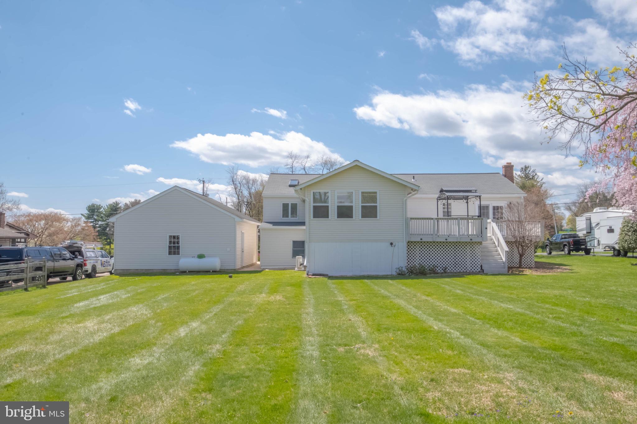 SALEM HEIGHTS - Residential