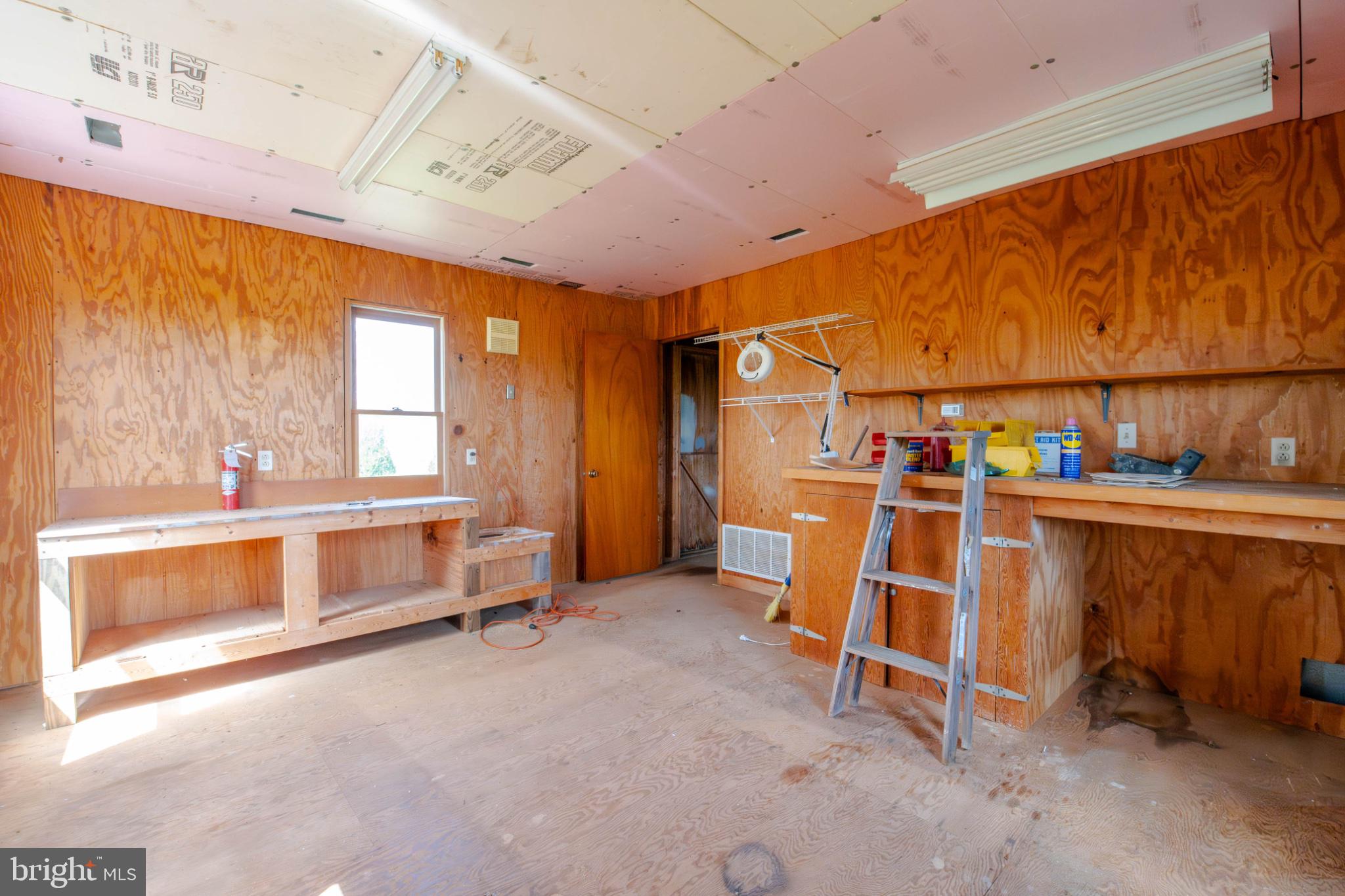 SALEM HEIGHTS - Residential