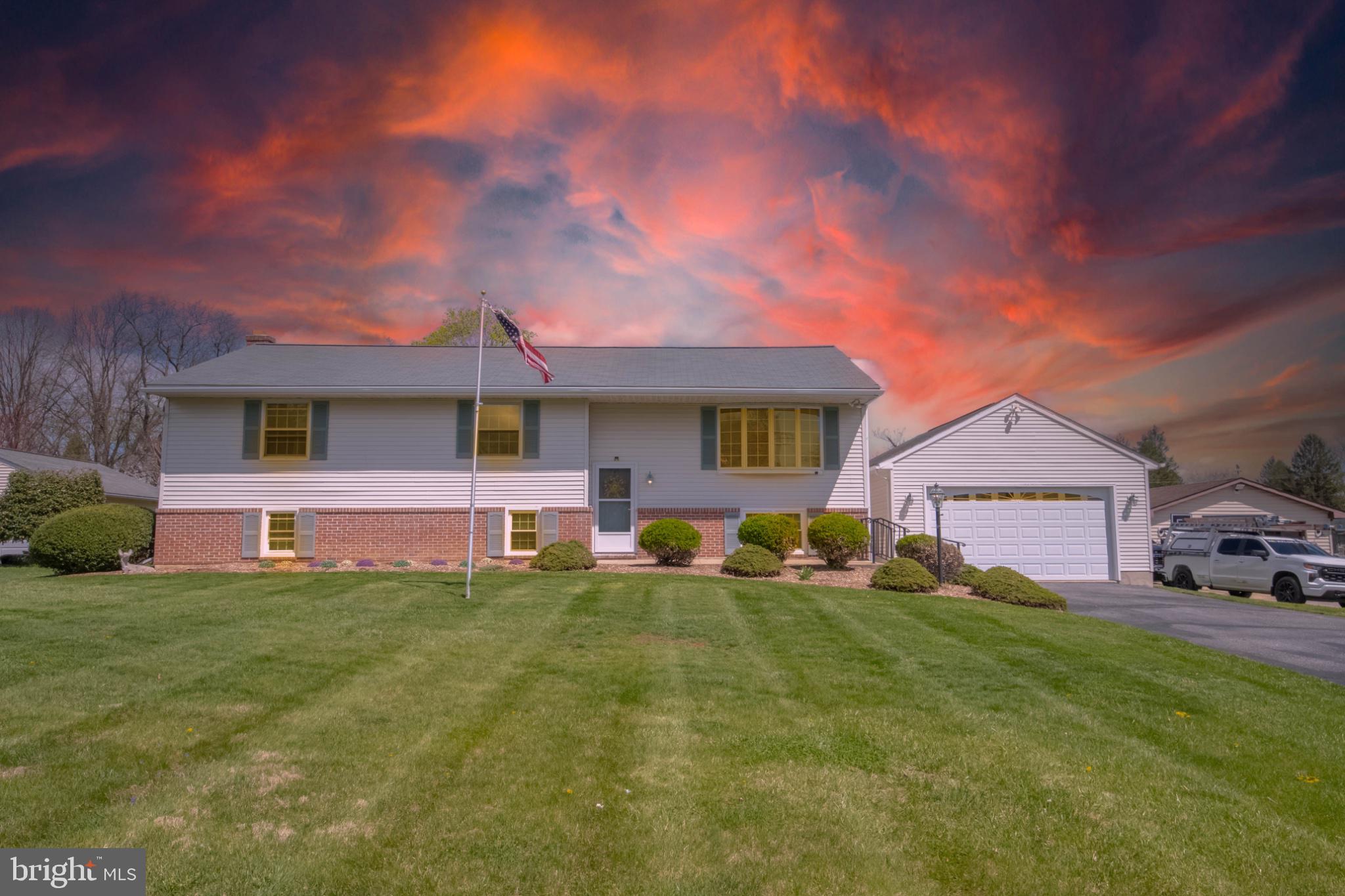 SALEM HEIGHTS - Residential