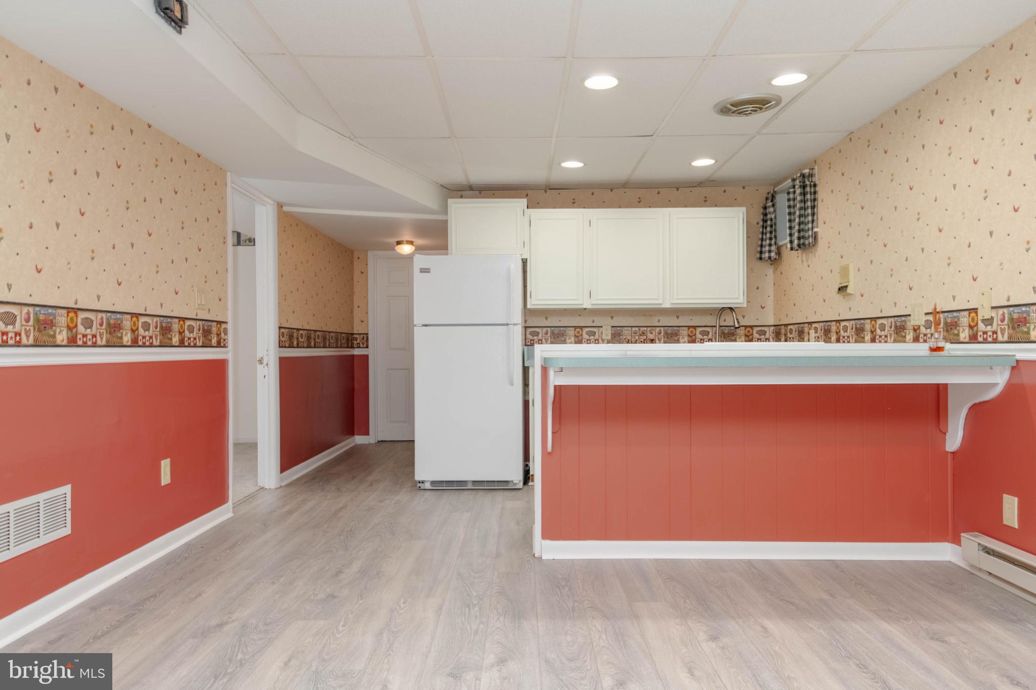 SALEM HEIGHTS - Residential