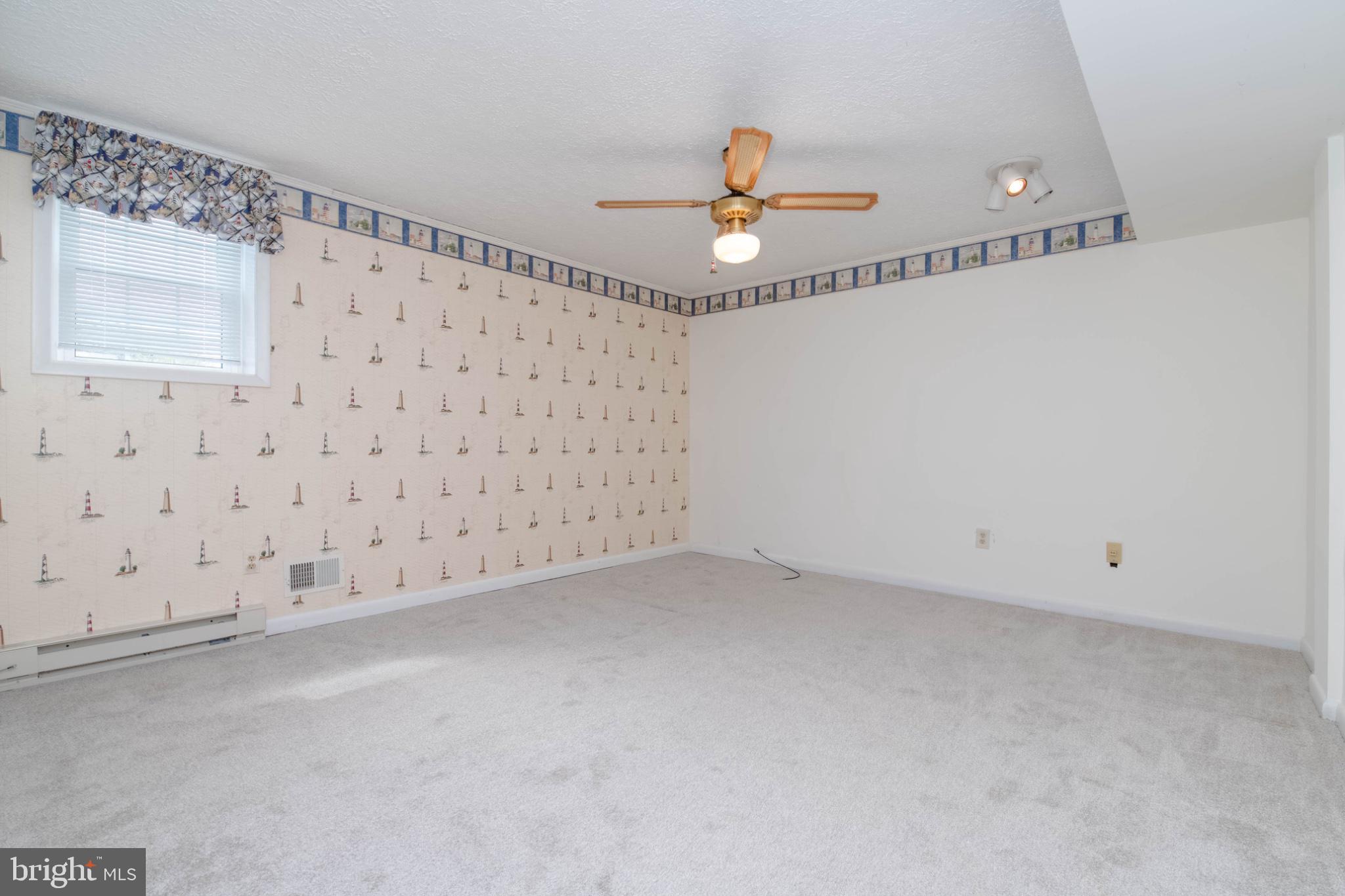 SALEM HEIGHTS - Residential