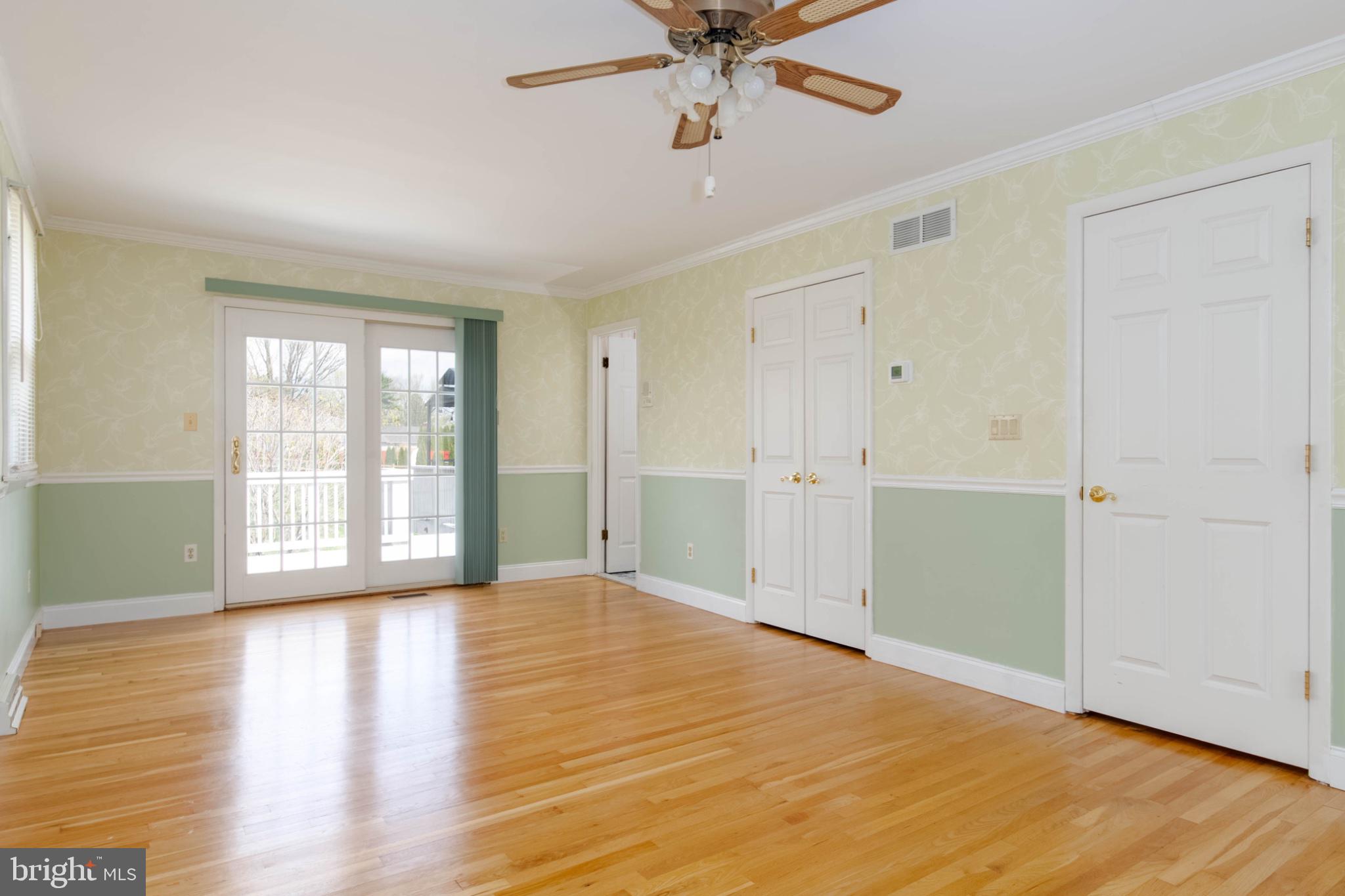 SALEM HEIGHTS - Residential