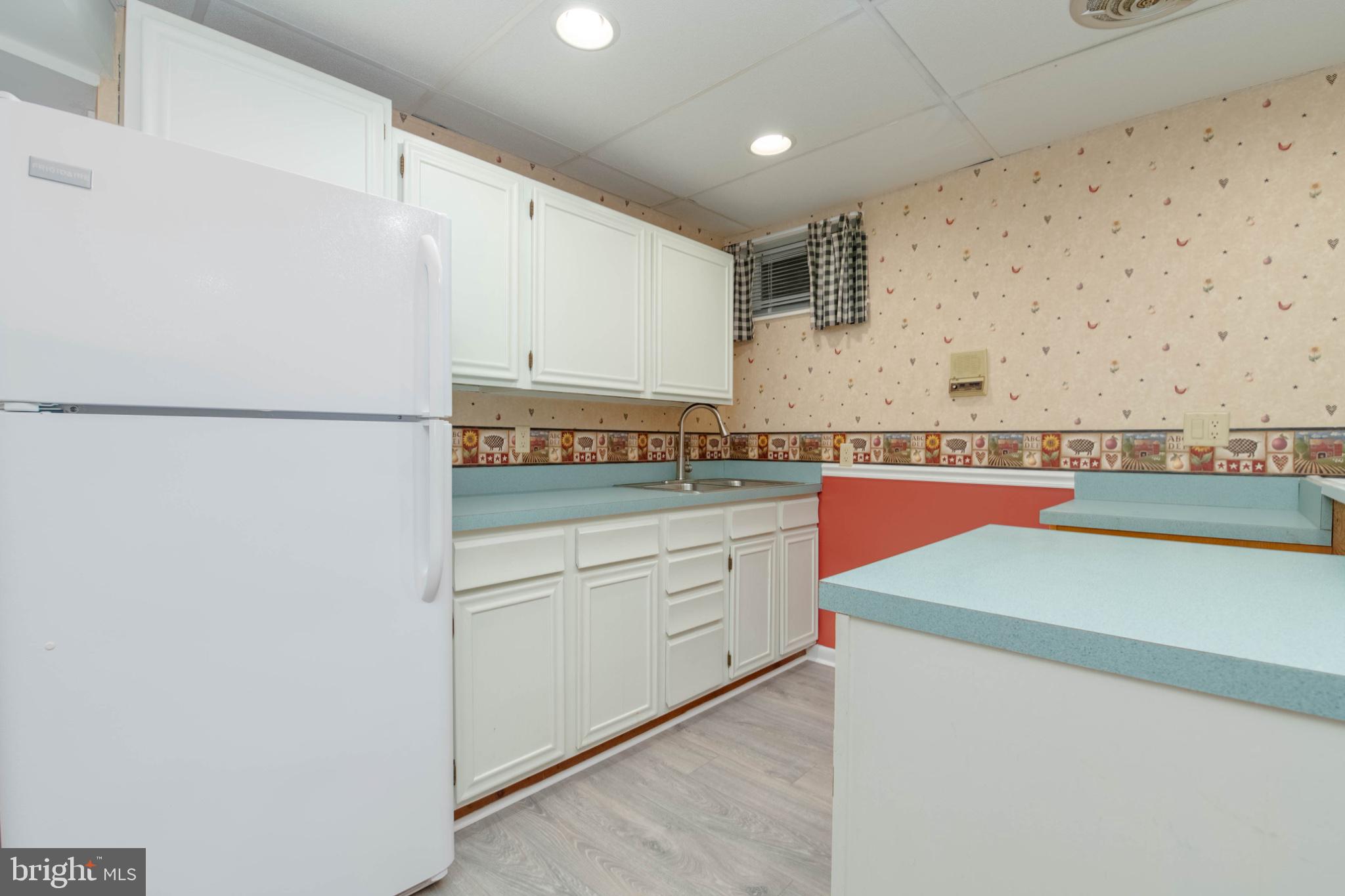 SALEM HEIGHTS - Residential