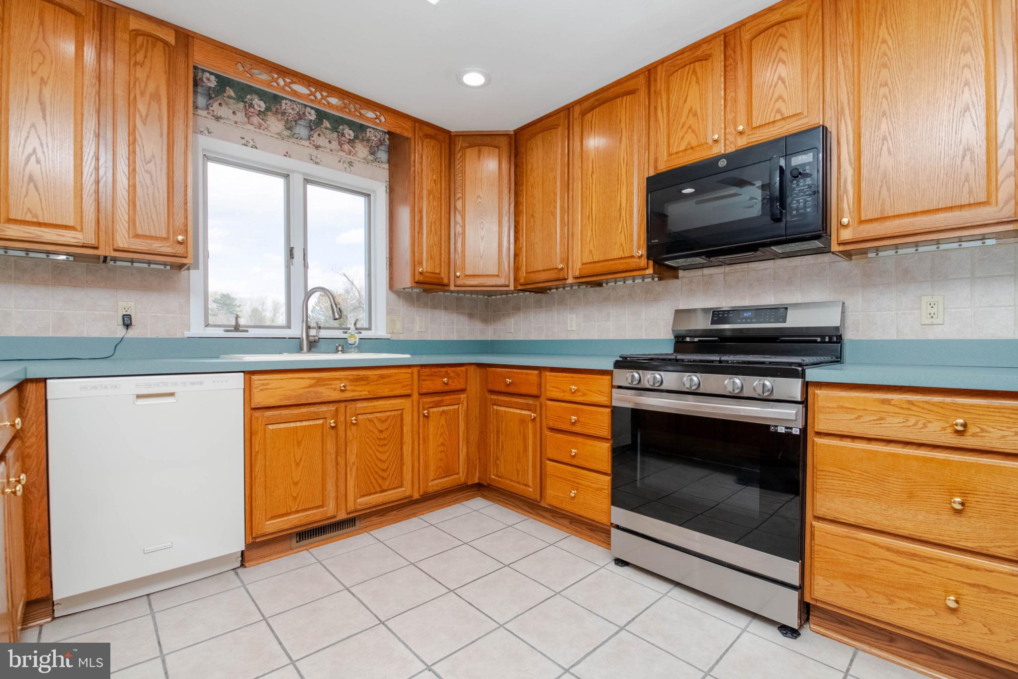 SALEM HEIGHTS - Residential