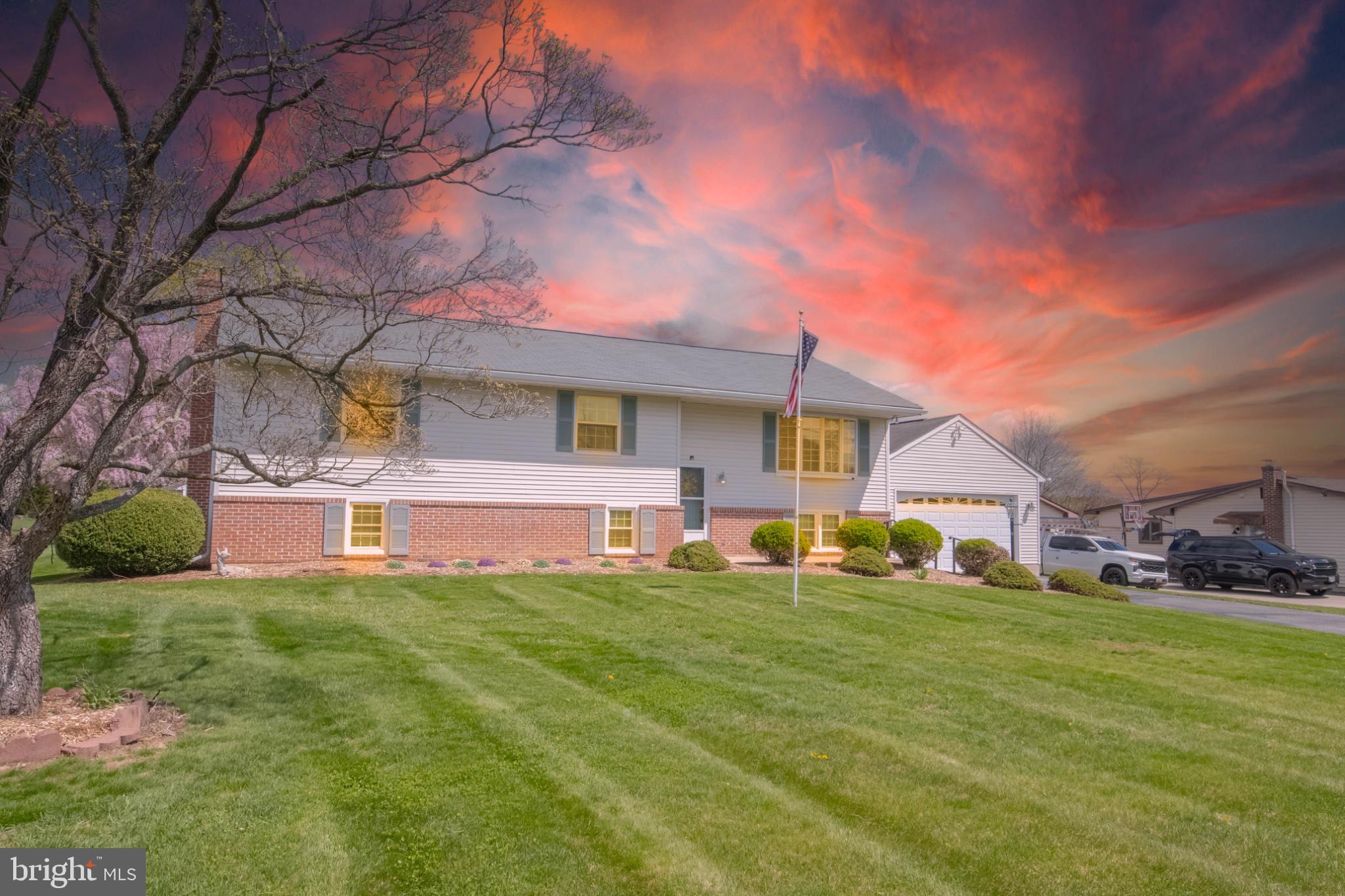 SALEM HEIGHTS - Residential