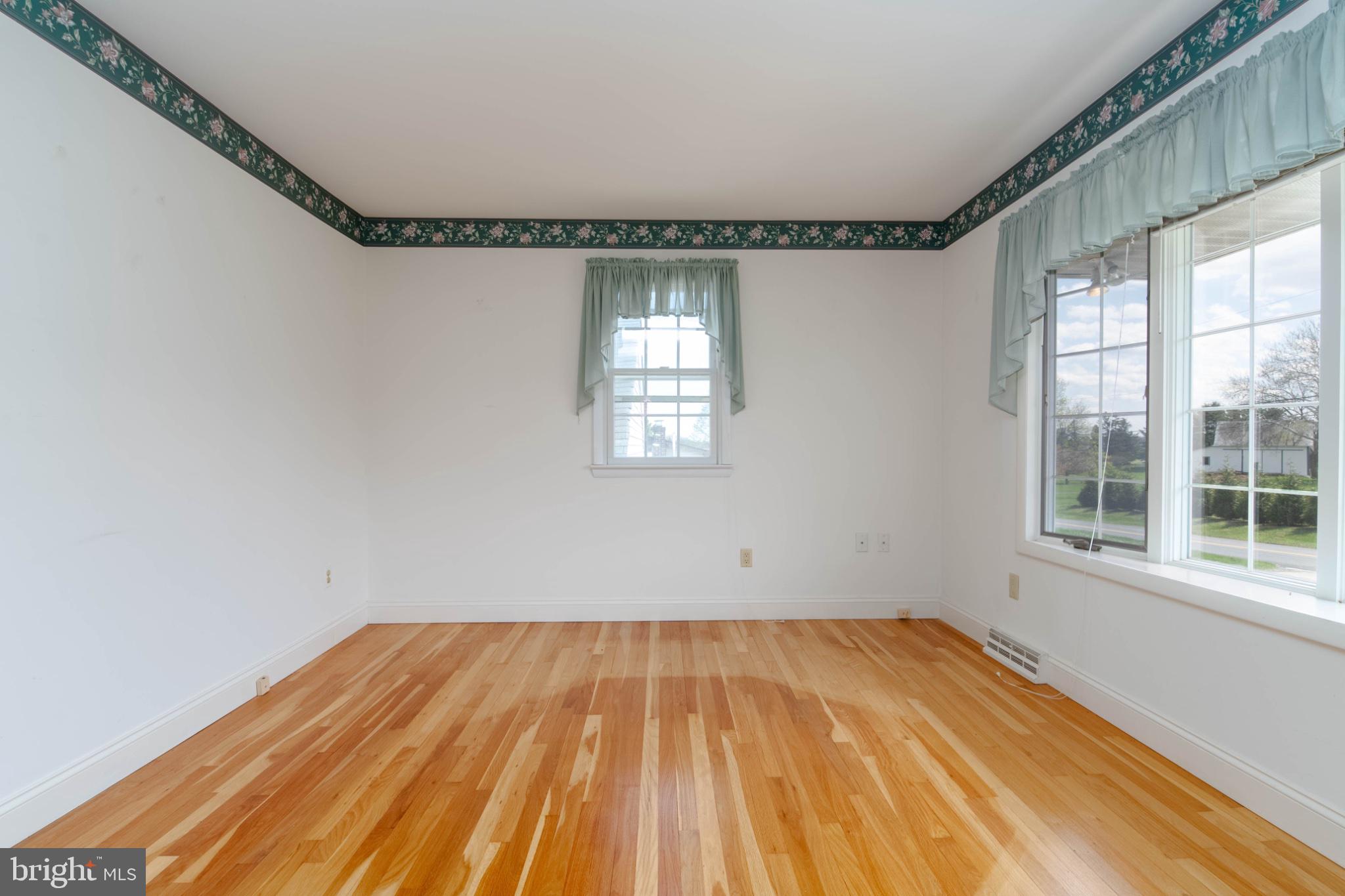 SALEM HEIGHTS - Residential