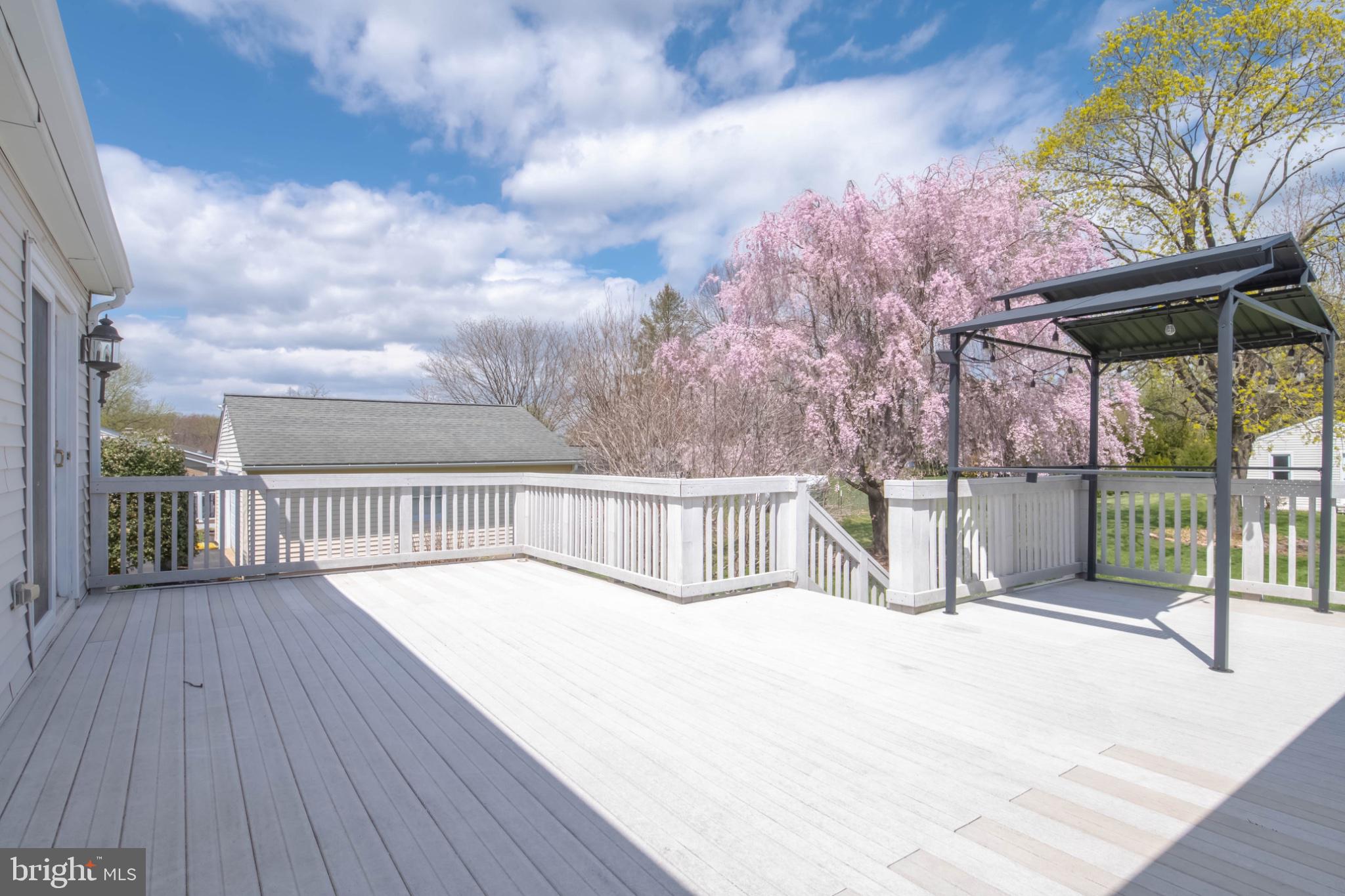 SALEM HEIGHTS - Residential