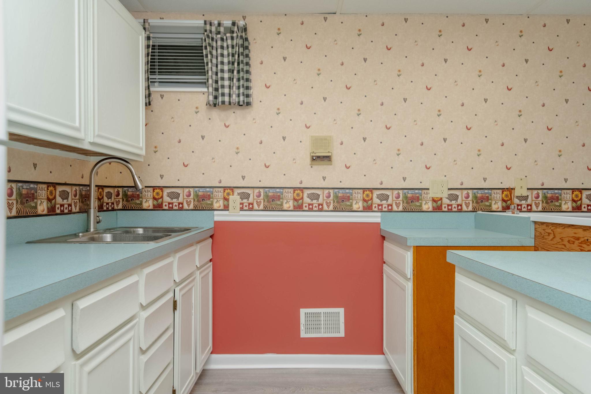 SALEM HEIGHTS - Residential