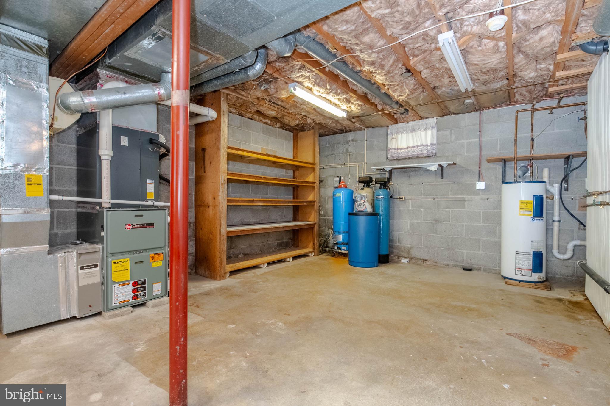 SALEM HEIGHTS - Residential