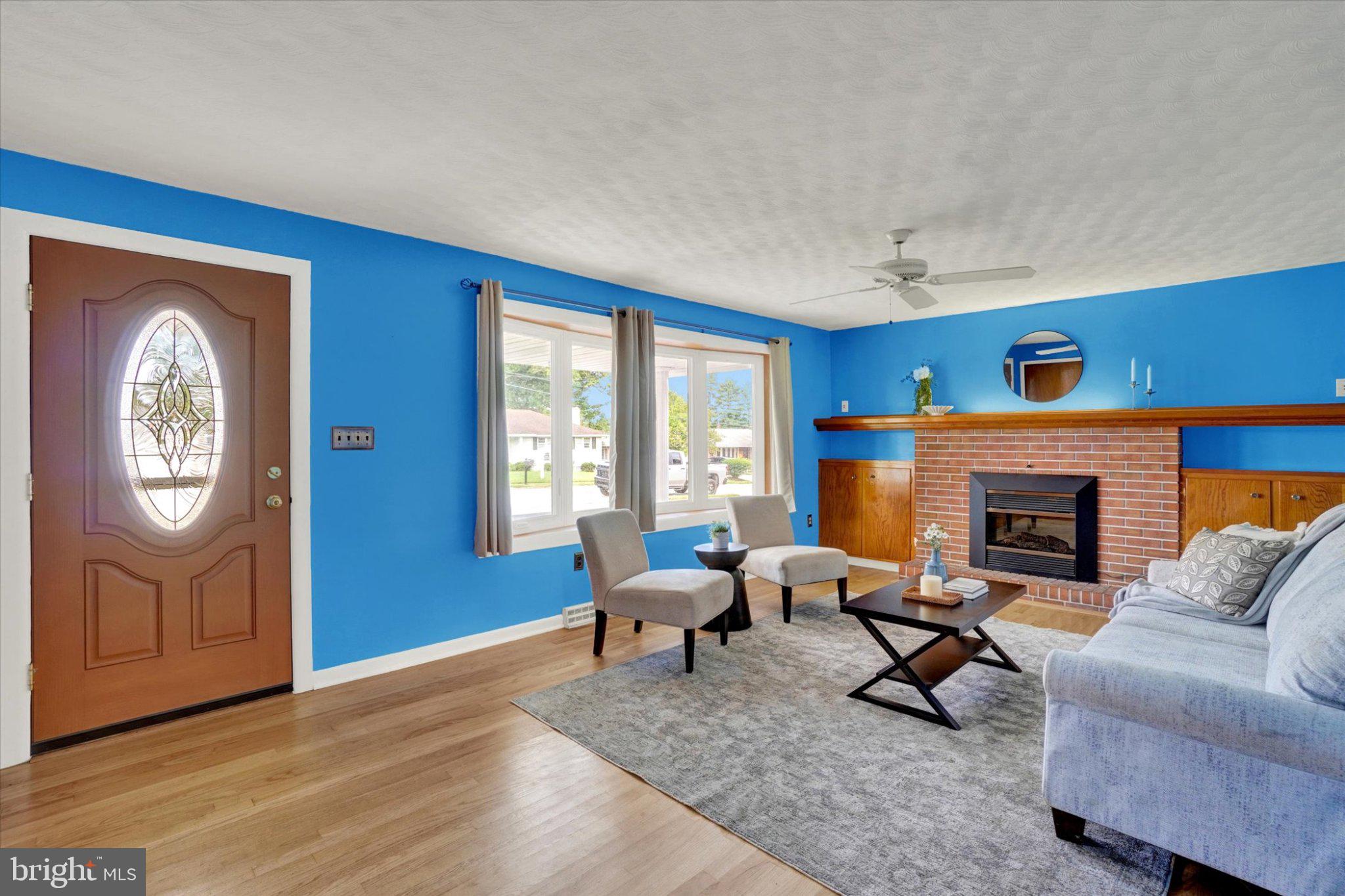 2319 REDWOOD ROAD