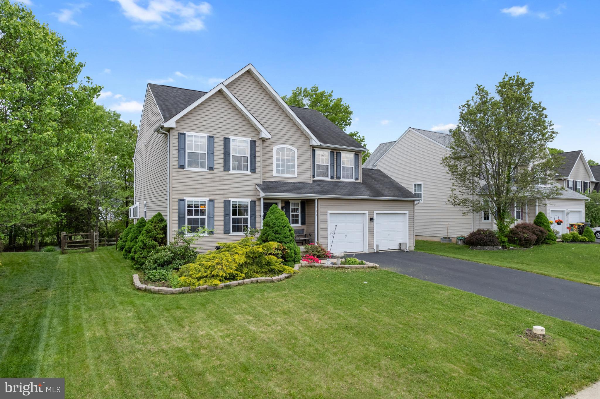 1074 SPRING MEADOW DRIVE