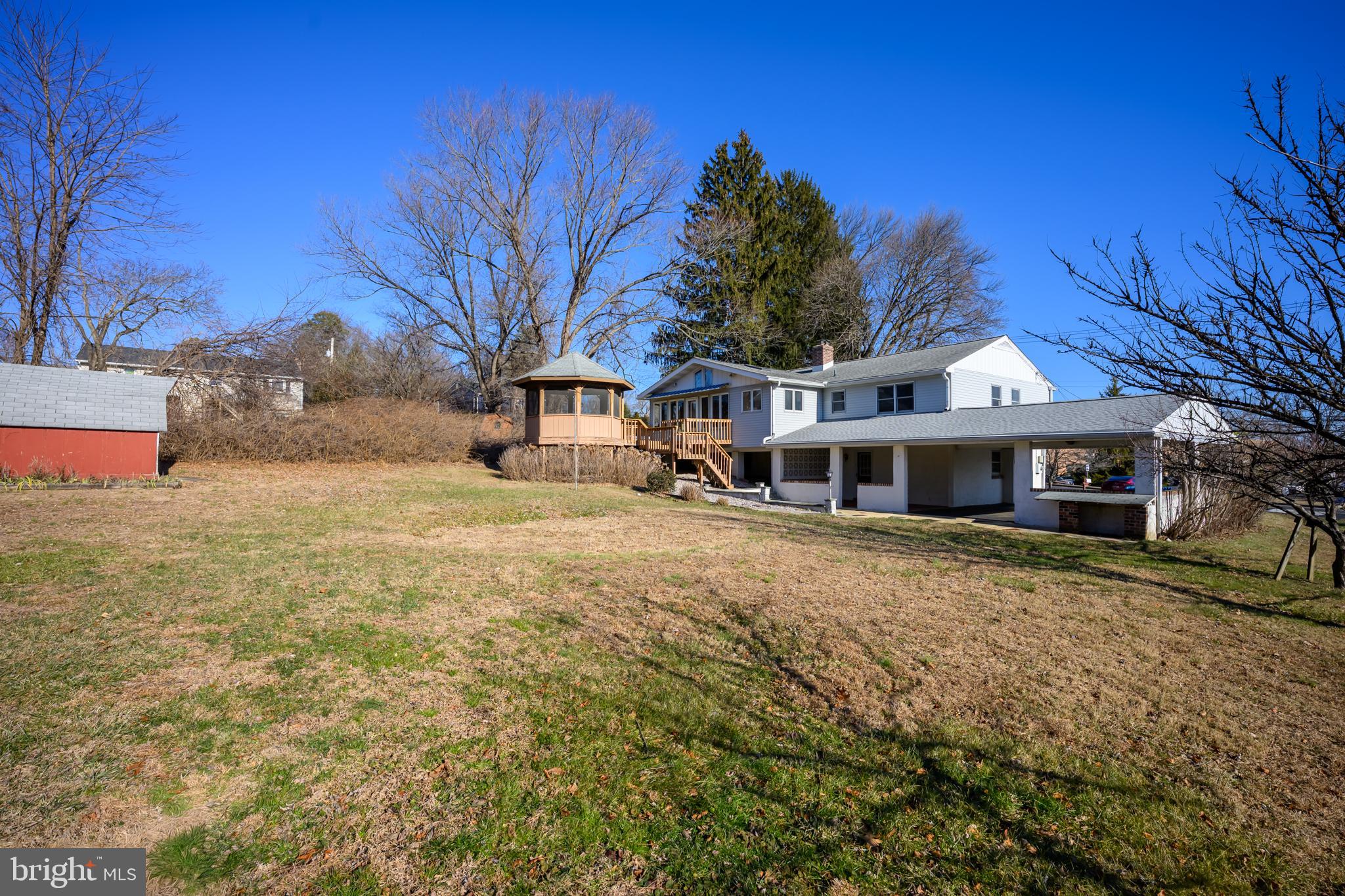 1038 PHOENIXVILLE PIKE